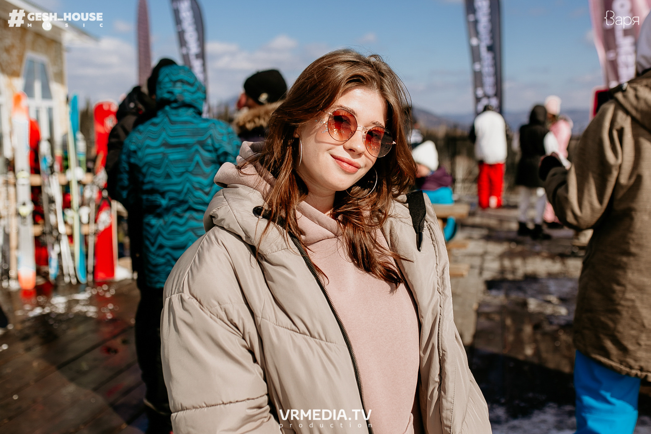 GESH HOUSE MUSIC в ВАРЯ бар