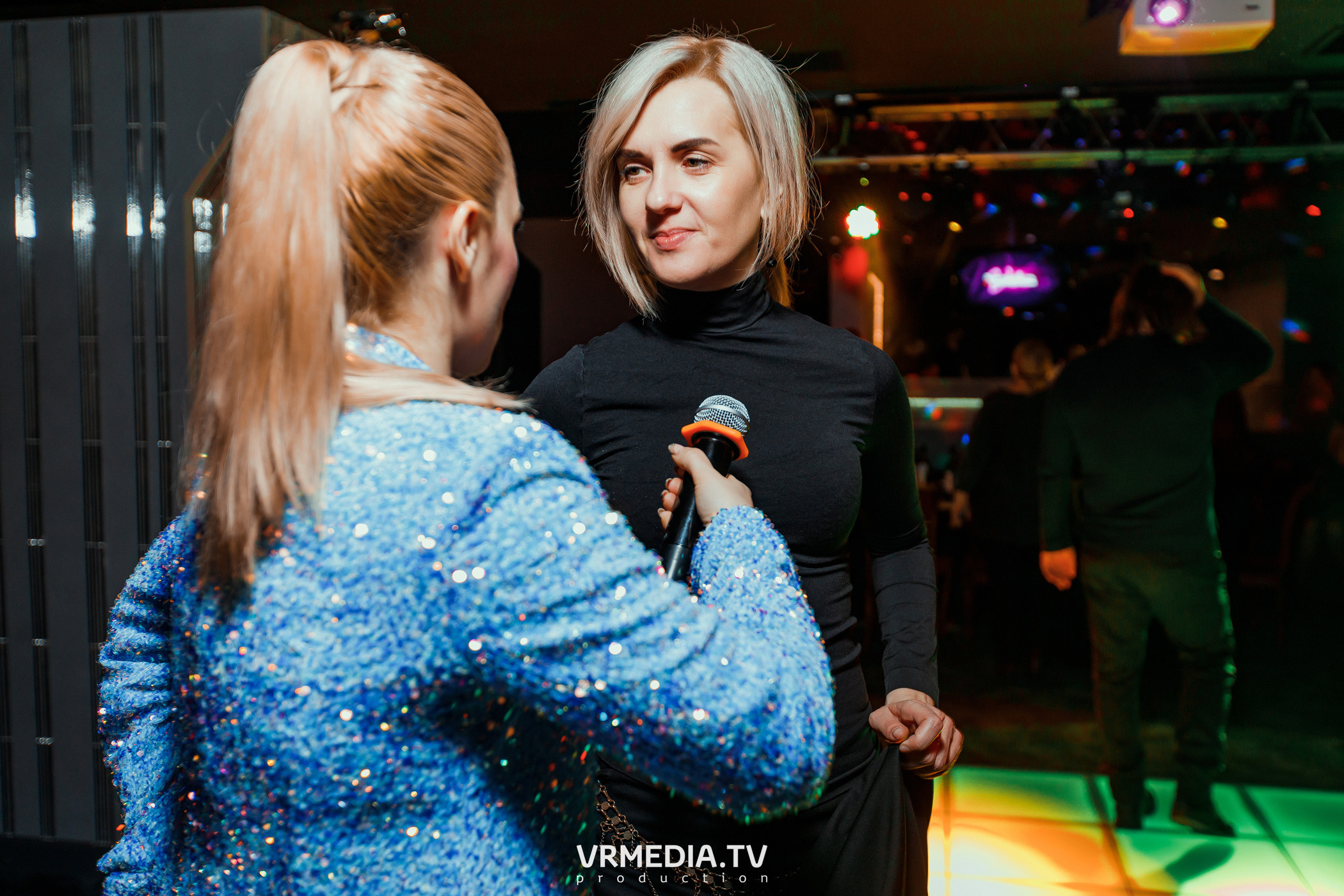 Women’s weekend в караоке «Volna»