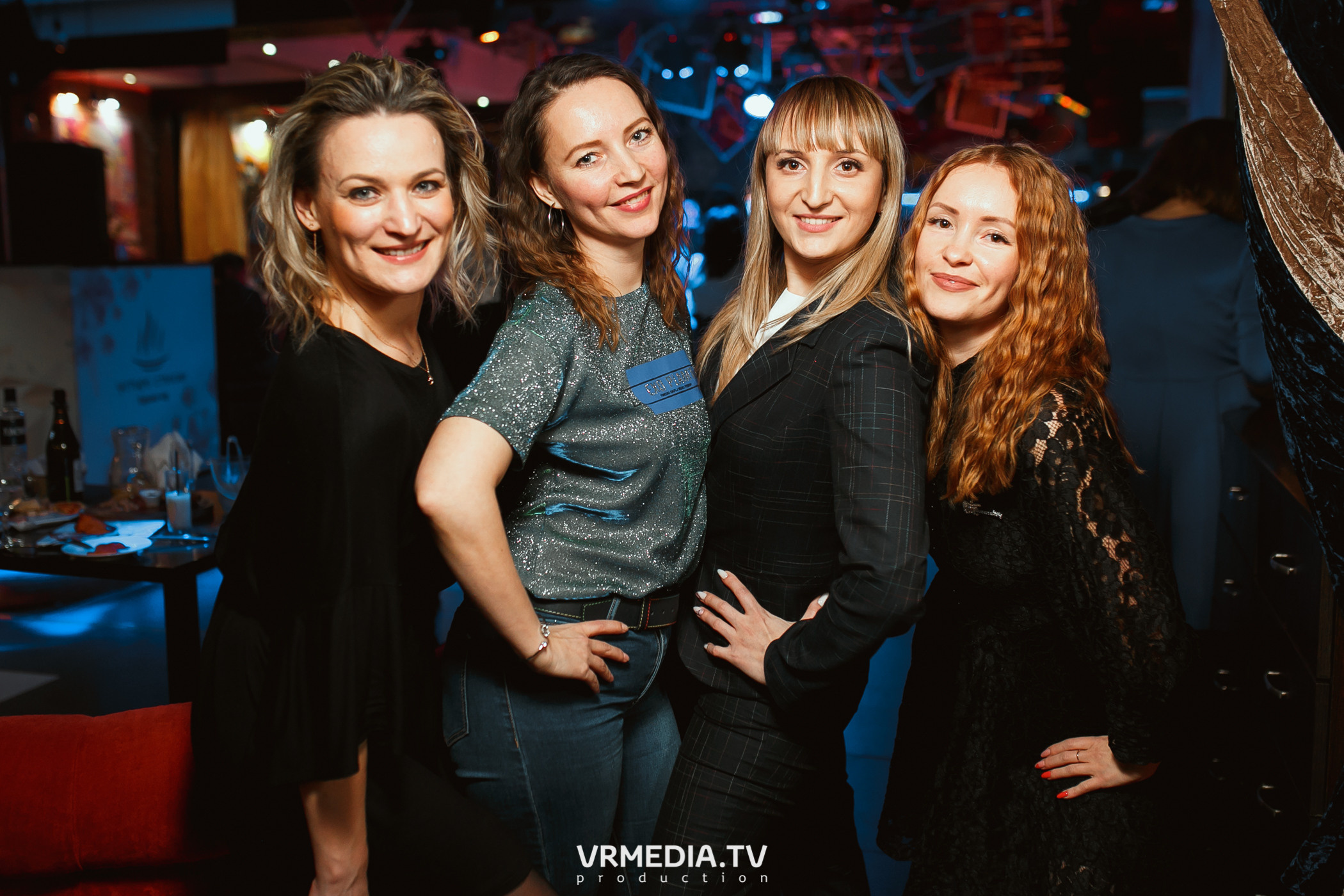 Международный женский день в караоке-баре «Четыре стихии»