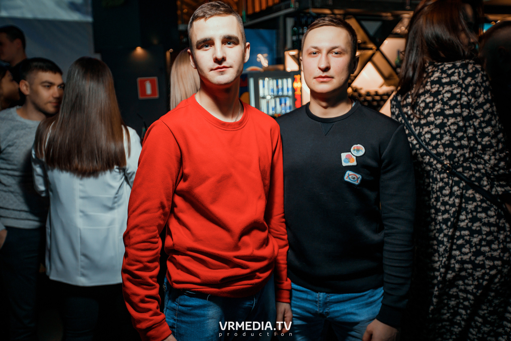 Выходные в баре «DOSKI»