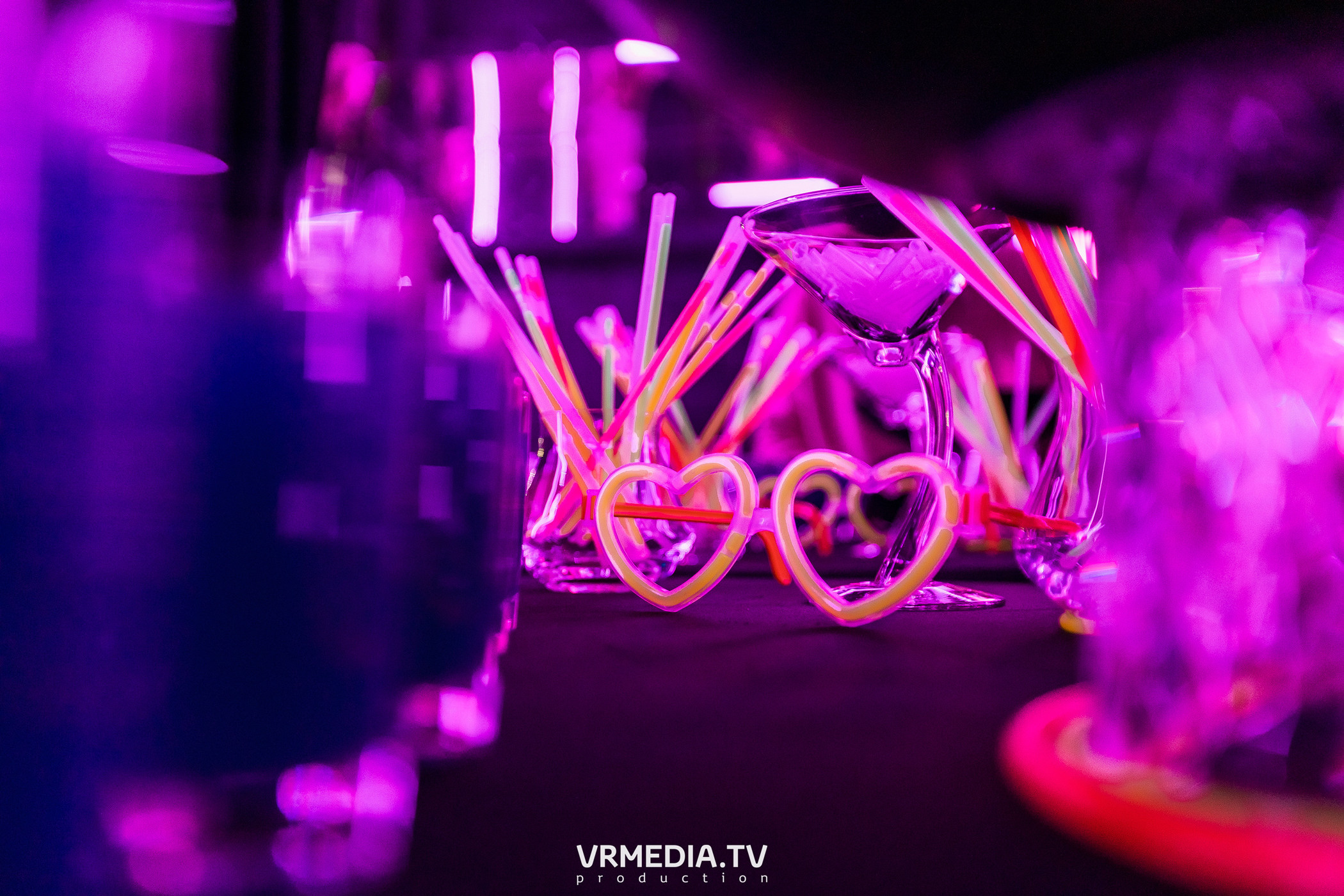 Выходные в караоке «Volna»