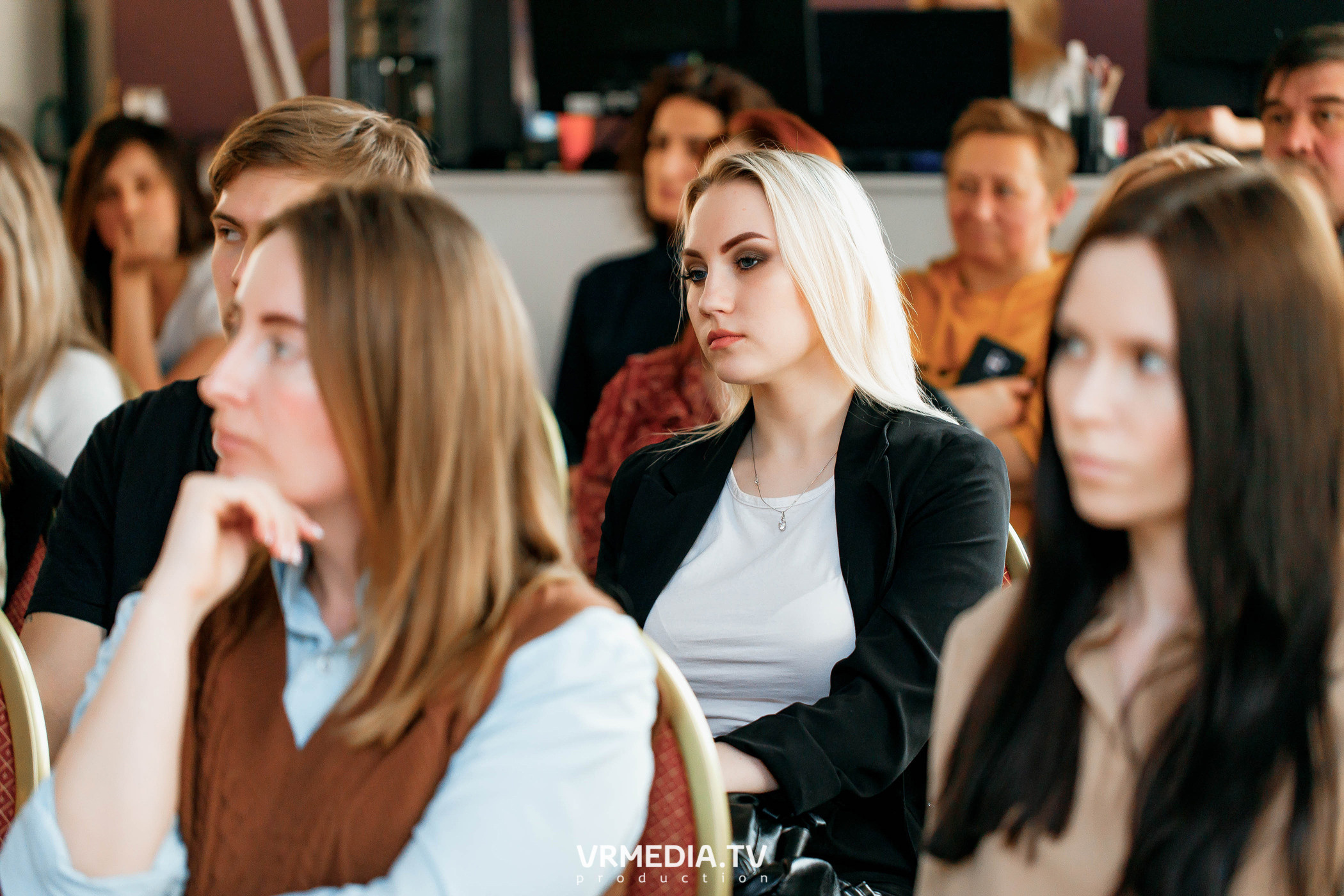 Встреча дизайнеров в салоне «Fanbeco»