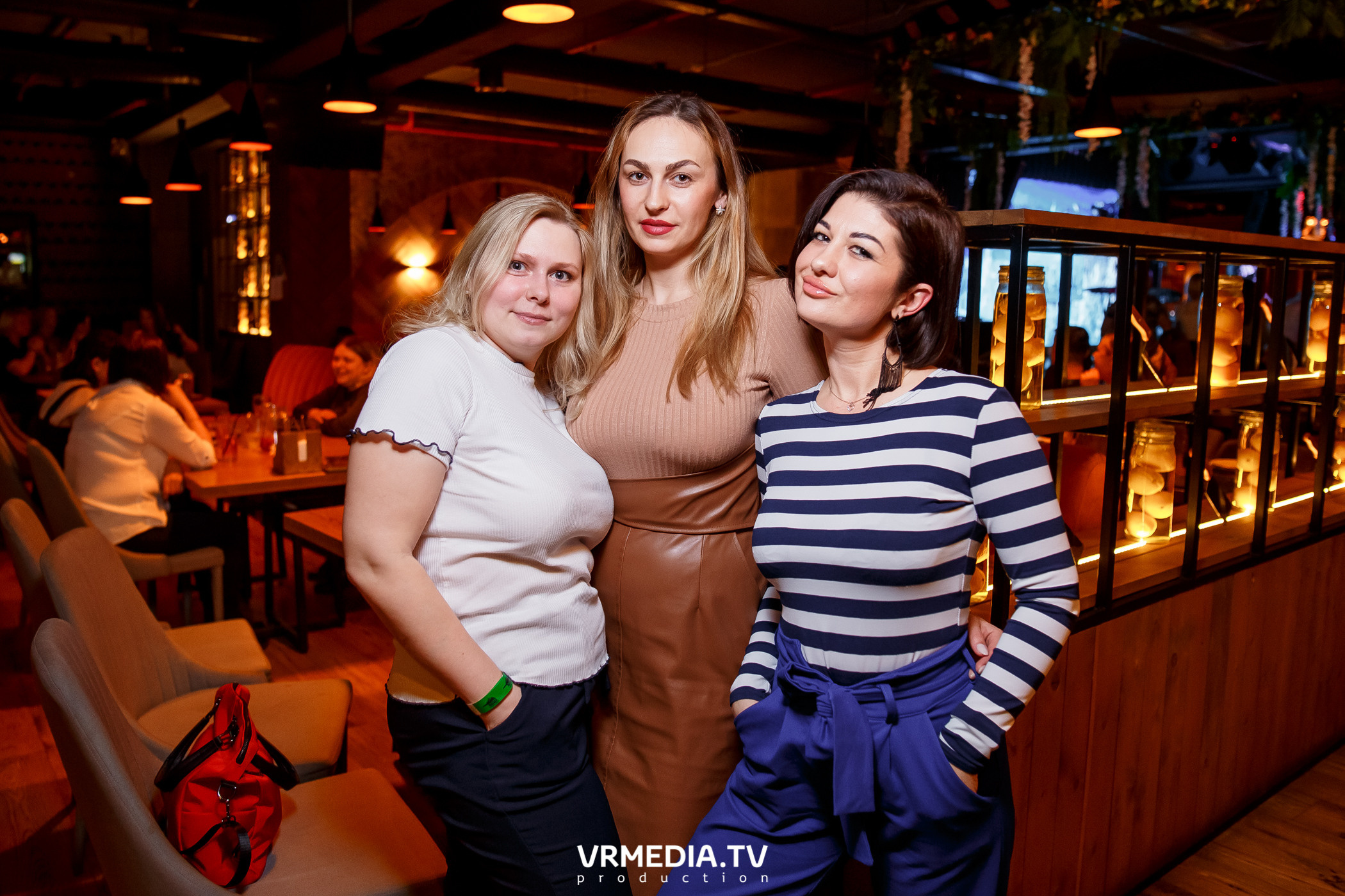 #ЖаркийЖенскийДень в гриль-баре «Жара»