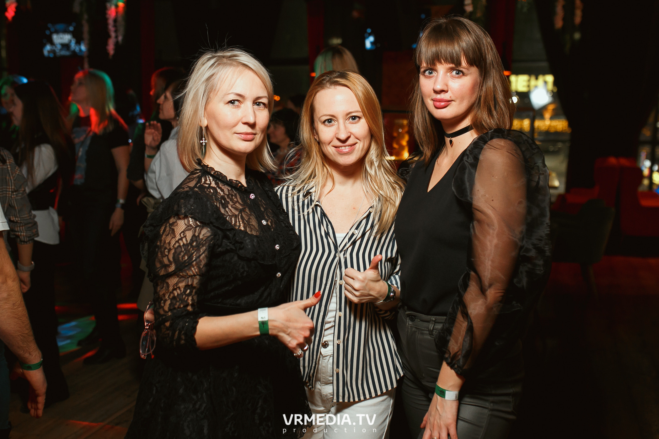 Крупным Планом в гриль-баре «Жара»