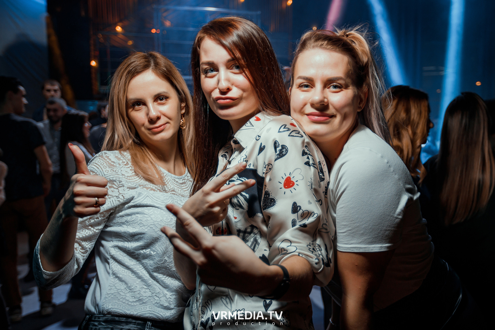 Выходные в баре «DOSKI»