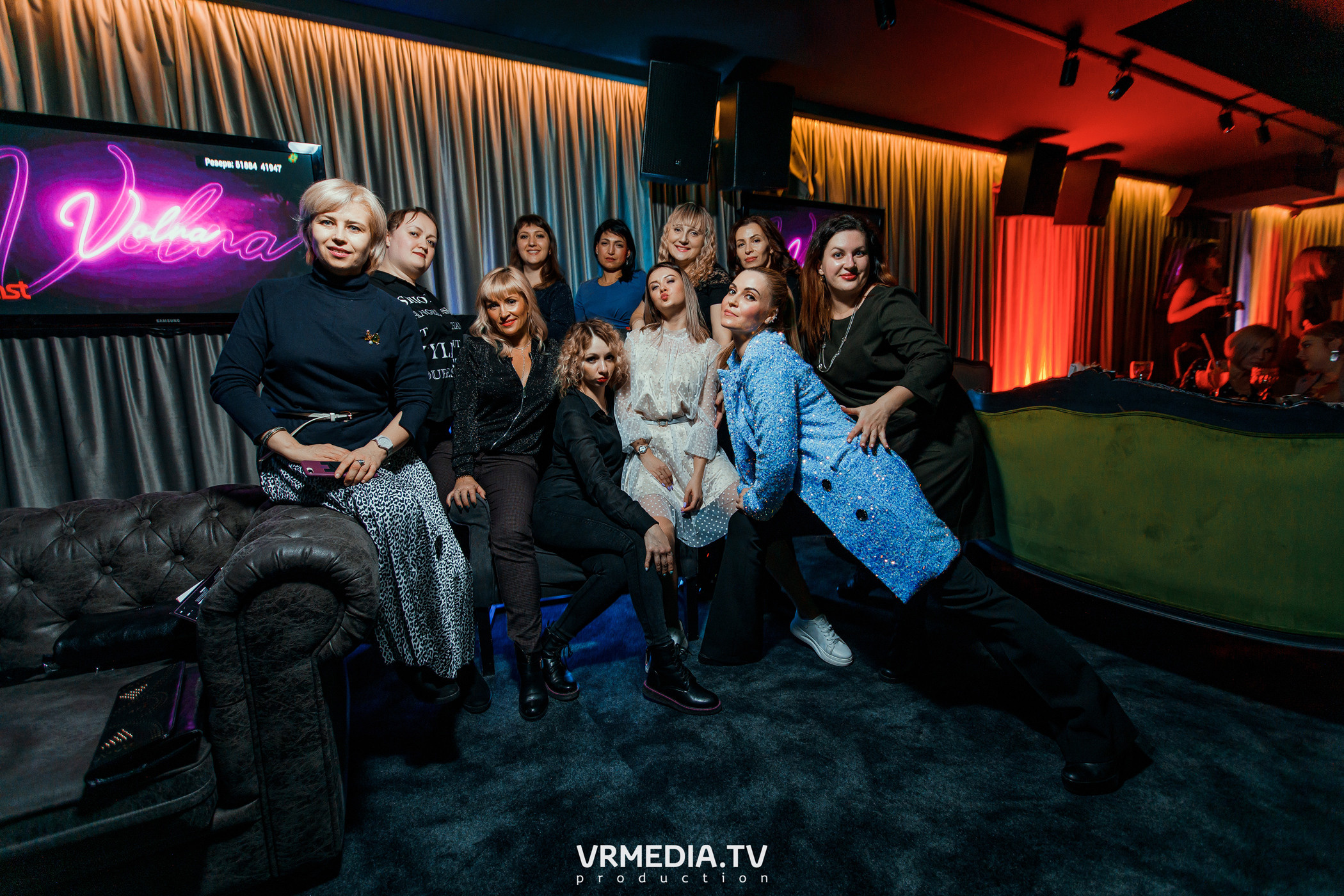 Women’s weekend в караоке «Volna»