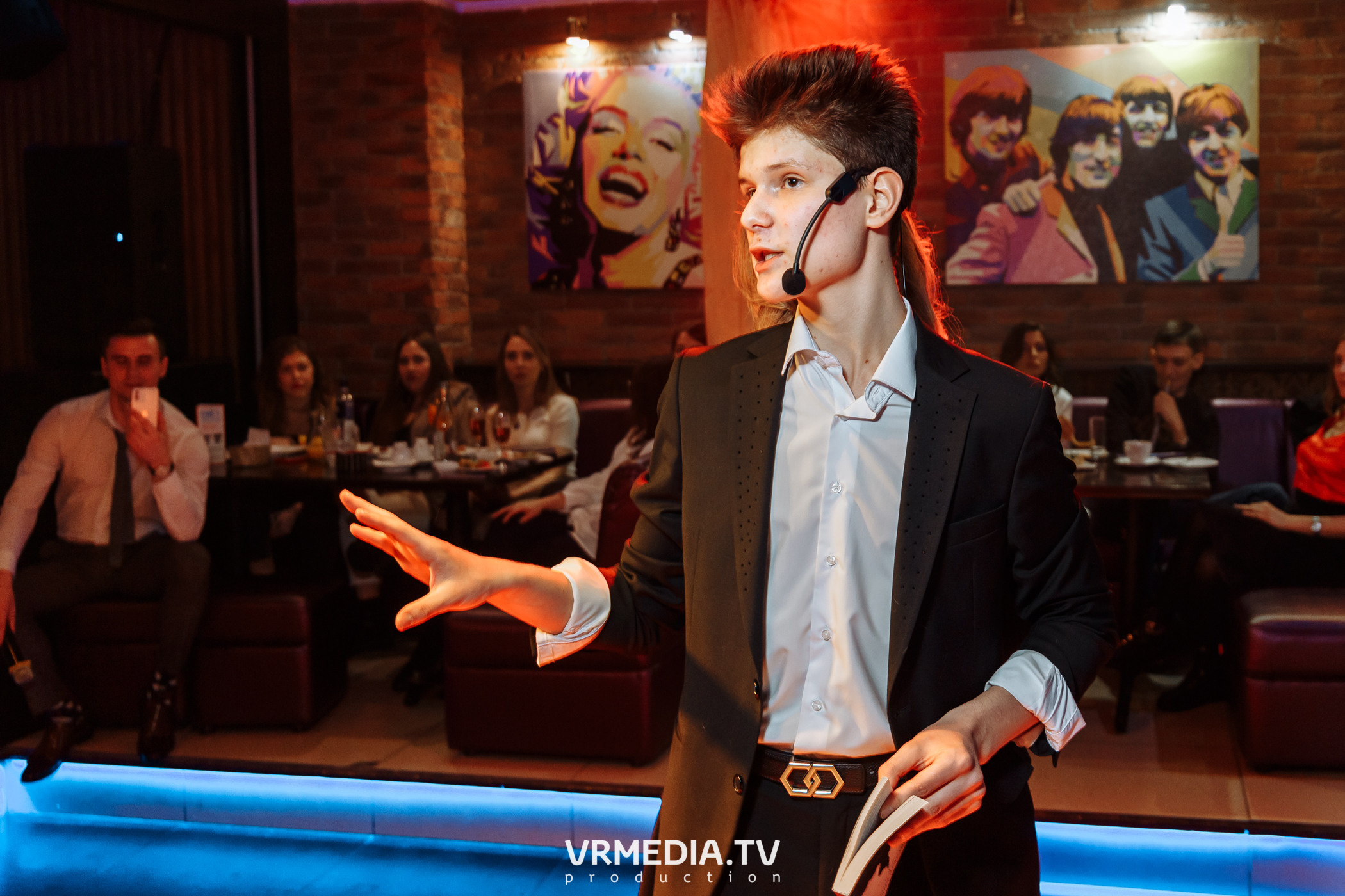 Международный женский день в караоке-баре «Четыре стихии»