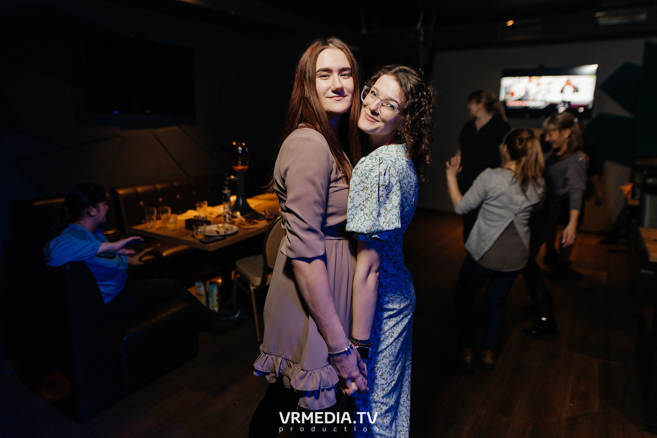 Выходные в баре «DOSKI»