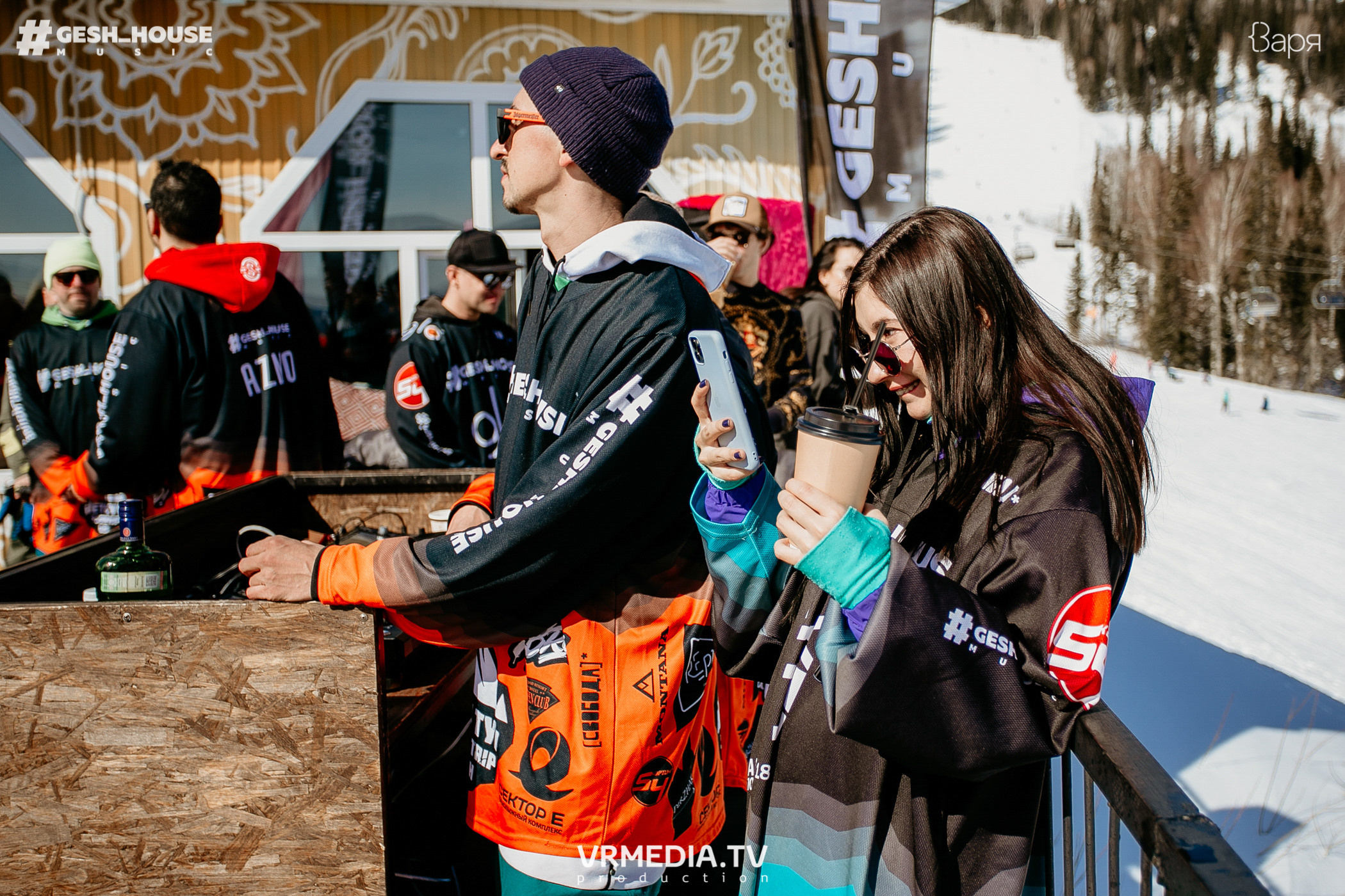 GESH HOUSE MUSIC в ВАРЯ бар