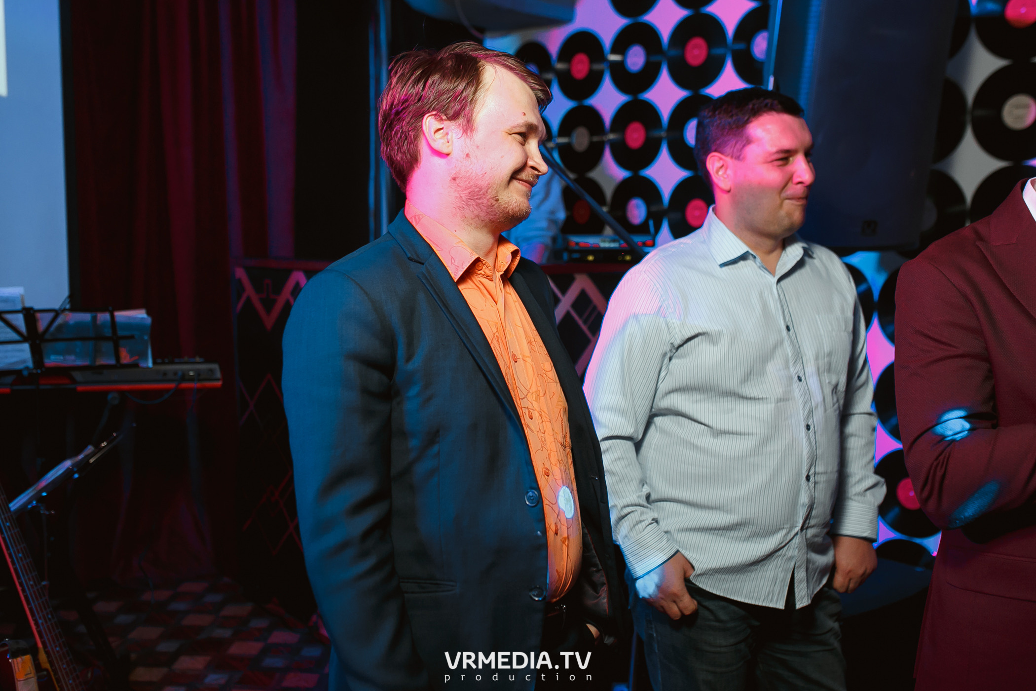 Международный женский день в караоке «Mimo Not»