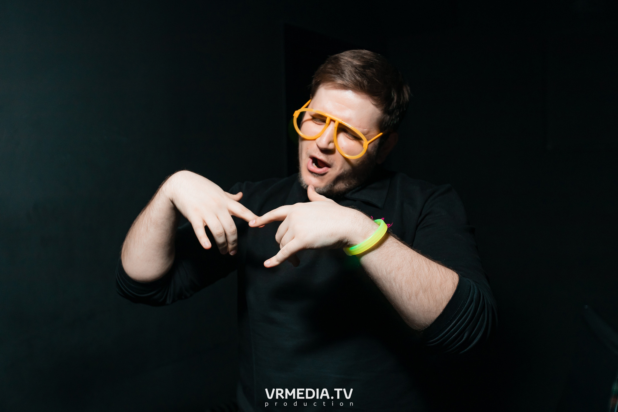 Выходные в караоке «Volna»