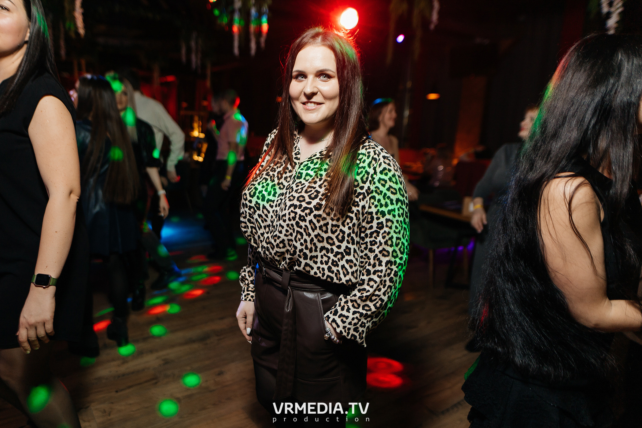 Крупным Планов в гриль-баре «Жара»