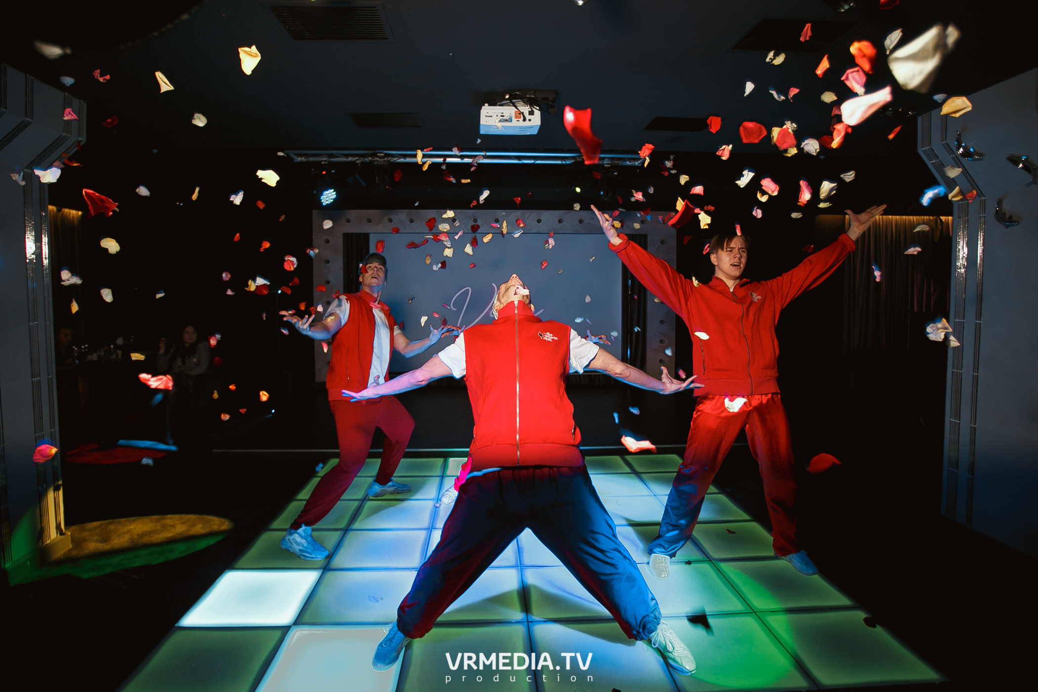 Women’s weekend в караоке «Volna»