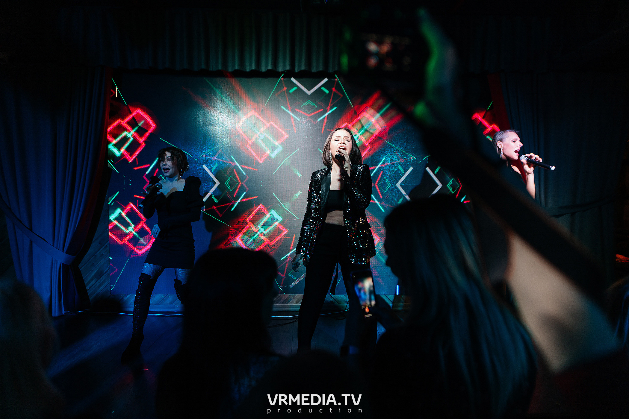 Золотой состав группы «Стрелки» в гриль-баре «Жара»