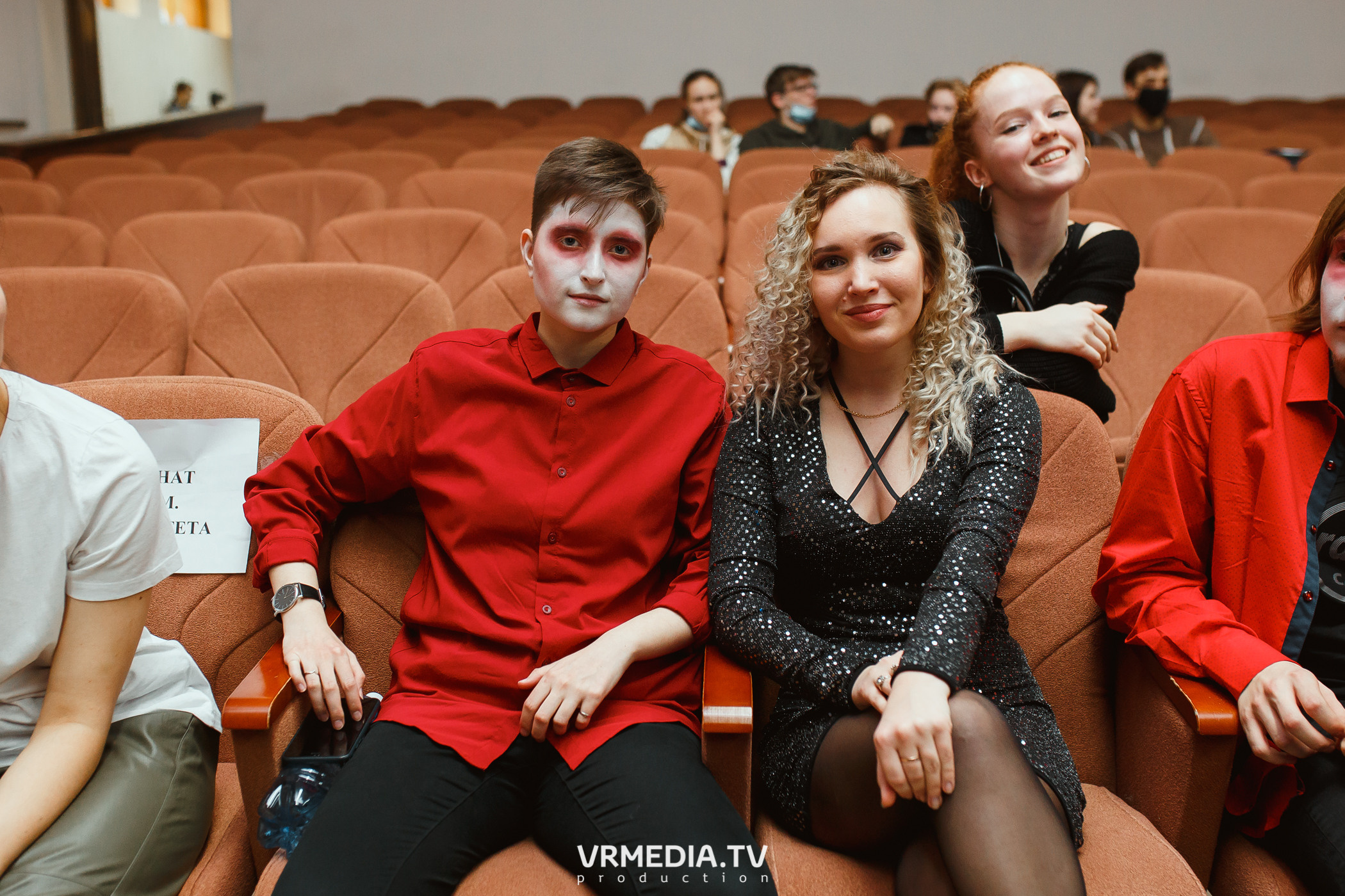 Студенческая весна в КемГМУ. Стомфак, Фармфак, и иностранные студенты