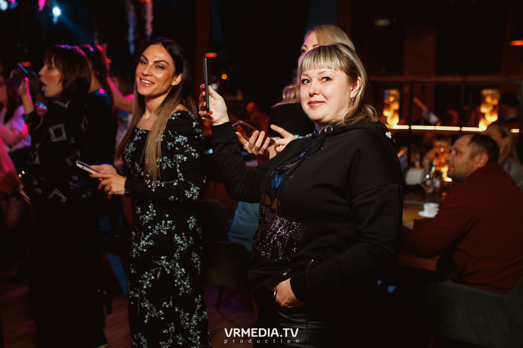 Концерт группы «Отпетые Мошенники» в гриль-баре «Жара»