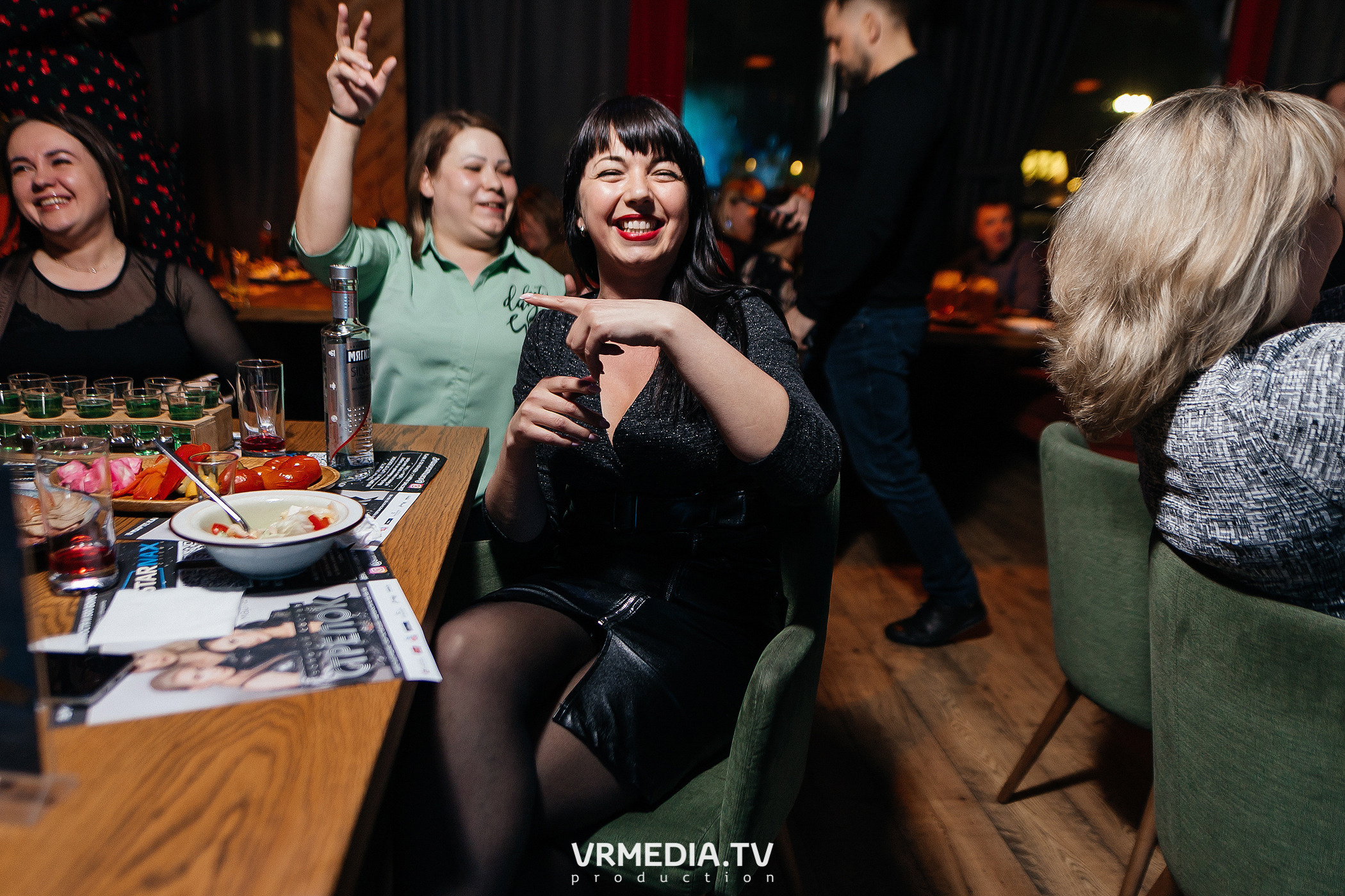 Золотой состав группы «Стрелки» в гриль-баре «Жара»