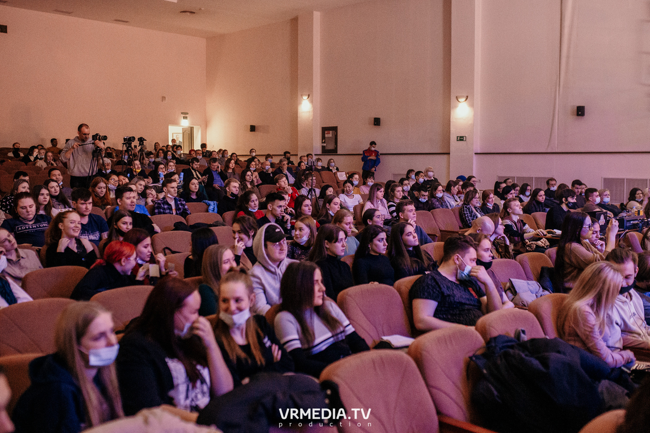 Студенческая весна в КемГМУ. Стомфак, Фармфак, и иностранные студенты