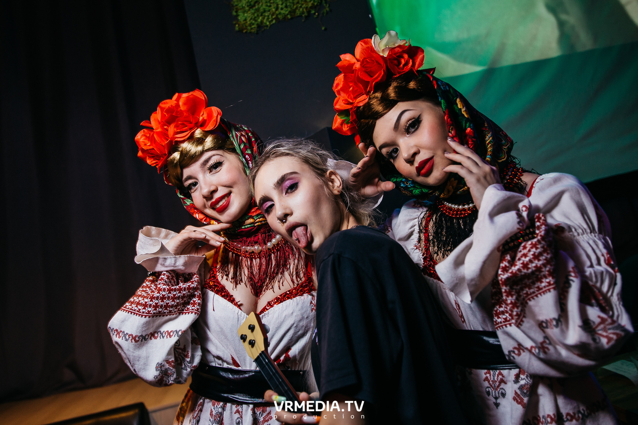 Выходные в баре «DOSKI»