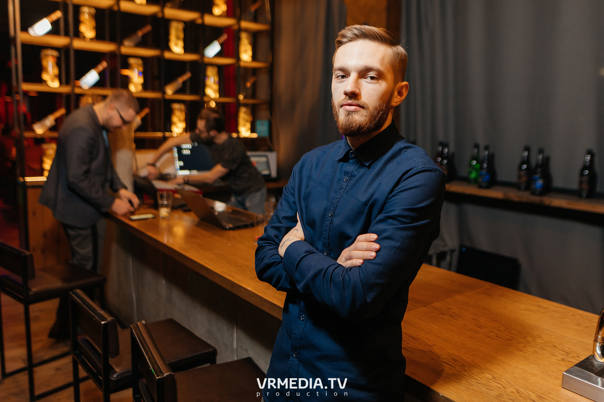 Крупным Планов в гриль-баре «Жара»