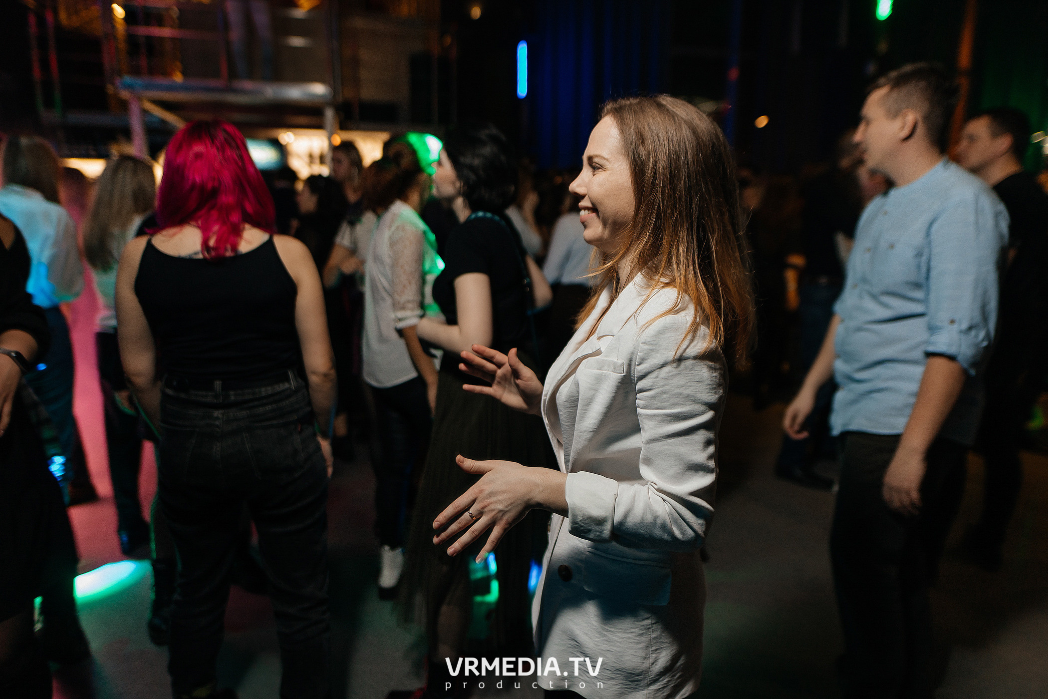 Выходные в баре «DOSKI»