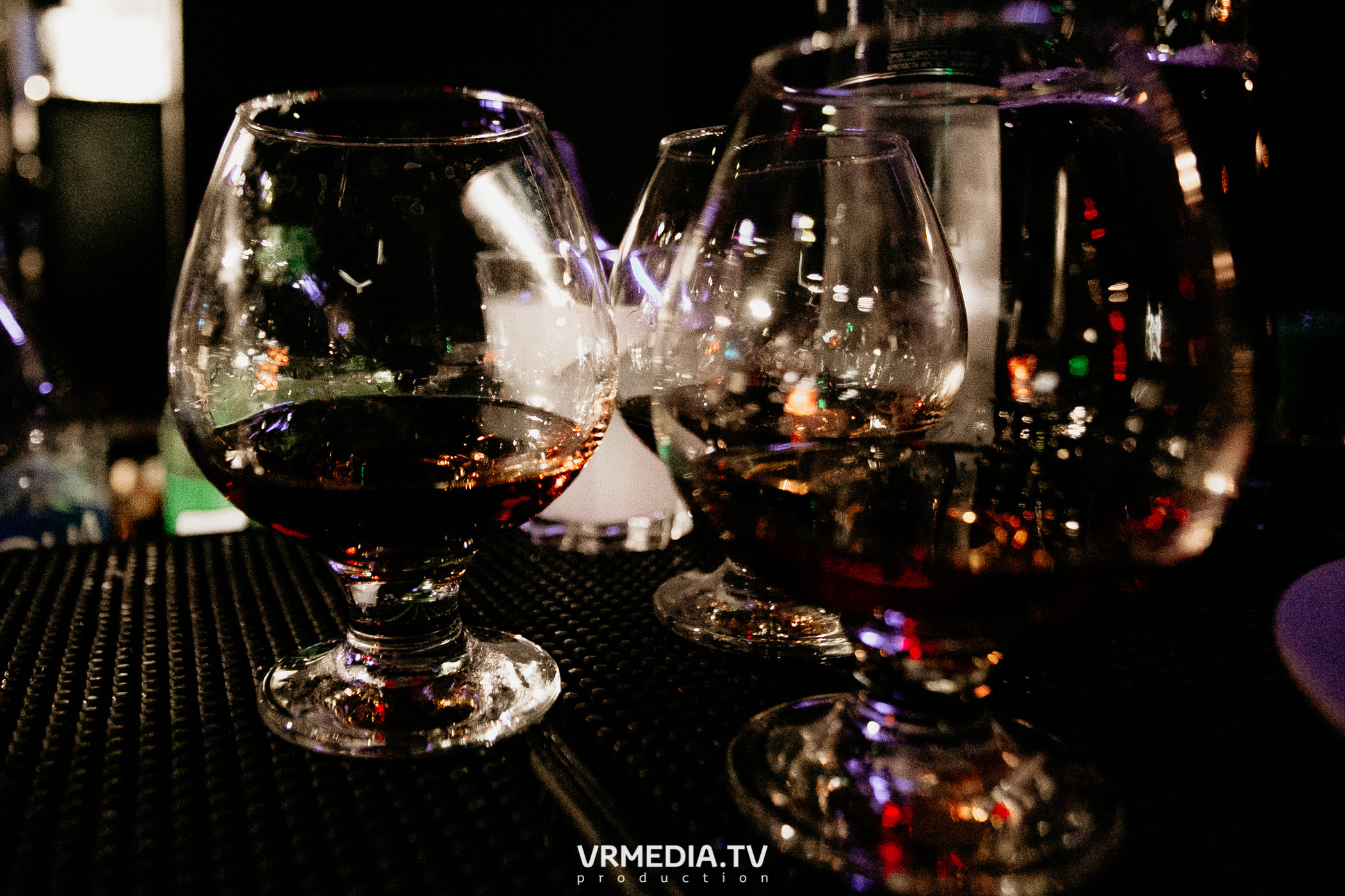 Выходные в баре «DOSKI»