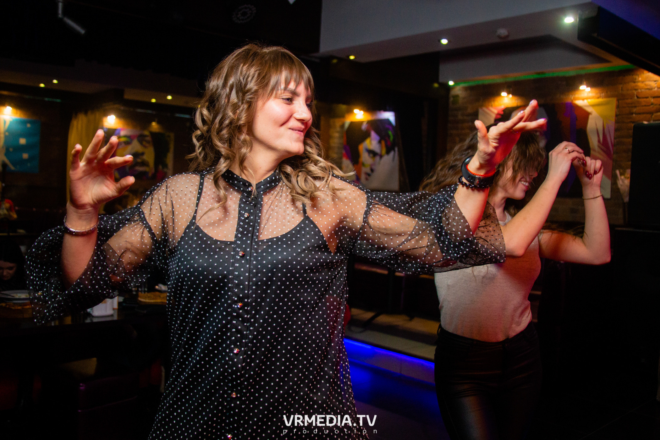 #СтихийноеКараоке в караоке-баре «Четыре стихии»