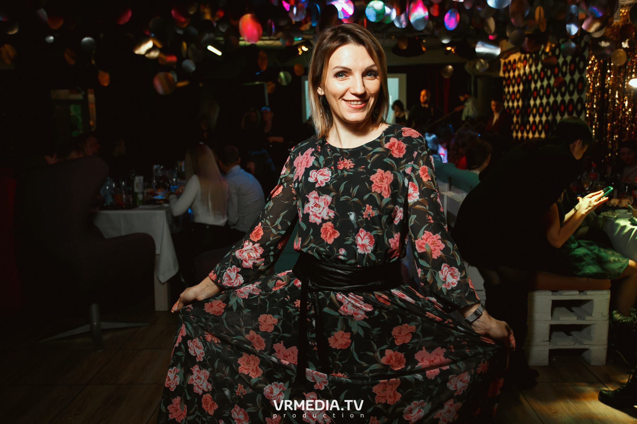 Международный женский день в караоке «Mimo Not»