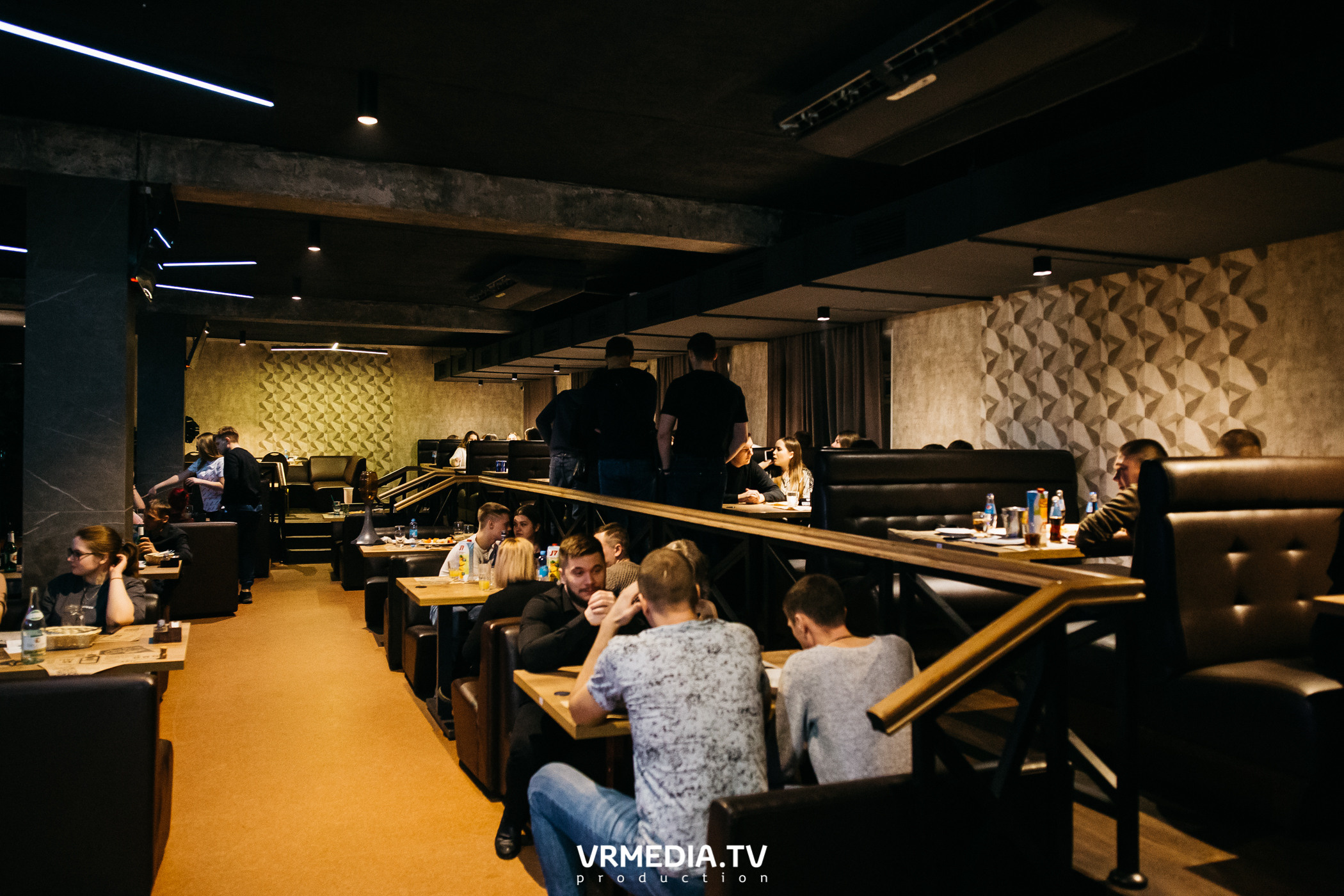 Выходные в баре «DOSKI»