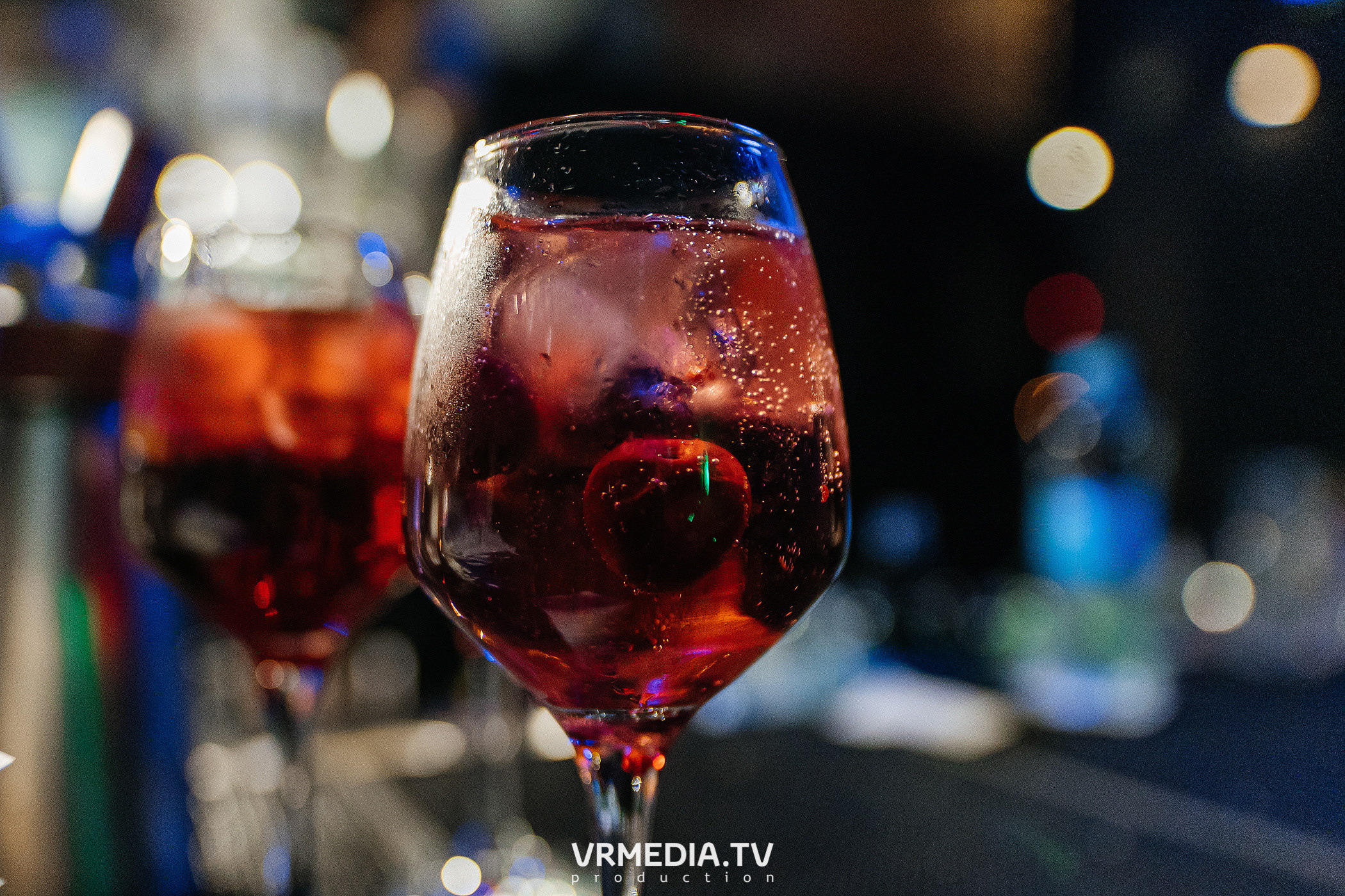 Выходные в баре «DOSKI»