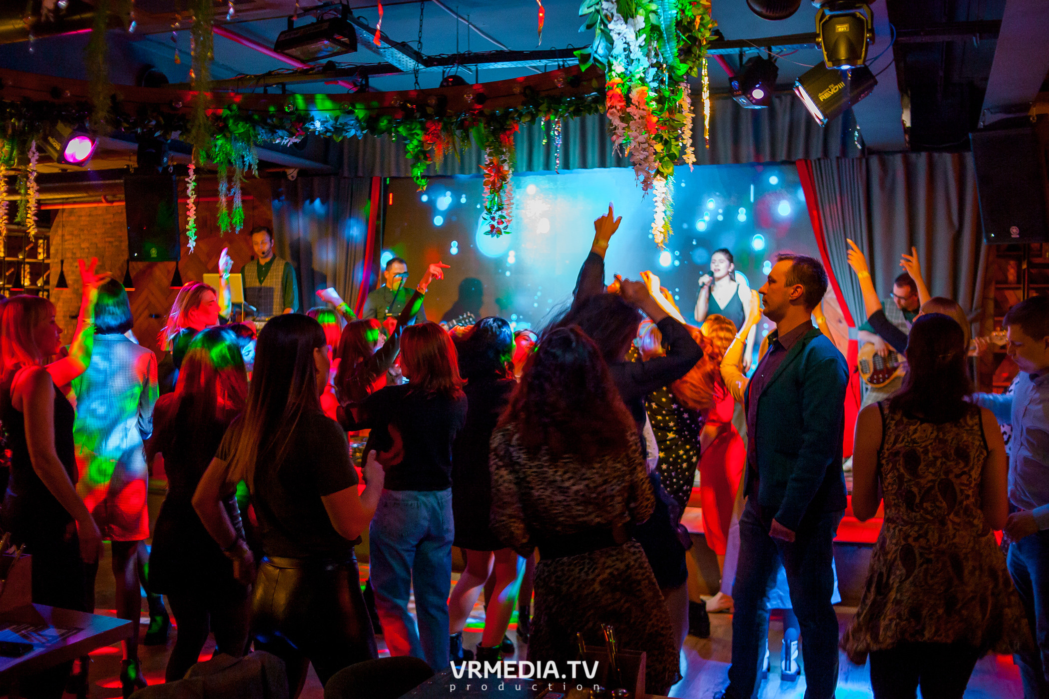 #ЖАРКИЕДНИИНОЧИ в гриль-баре «Жара»