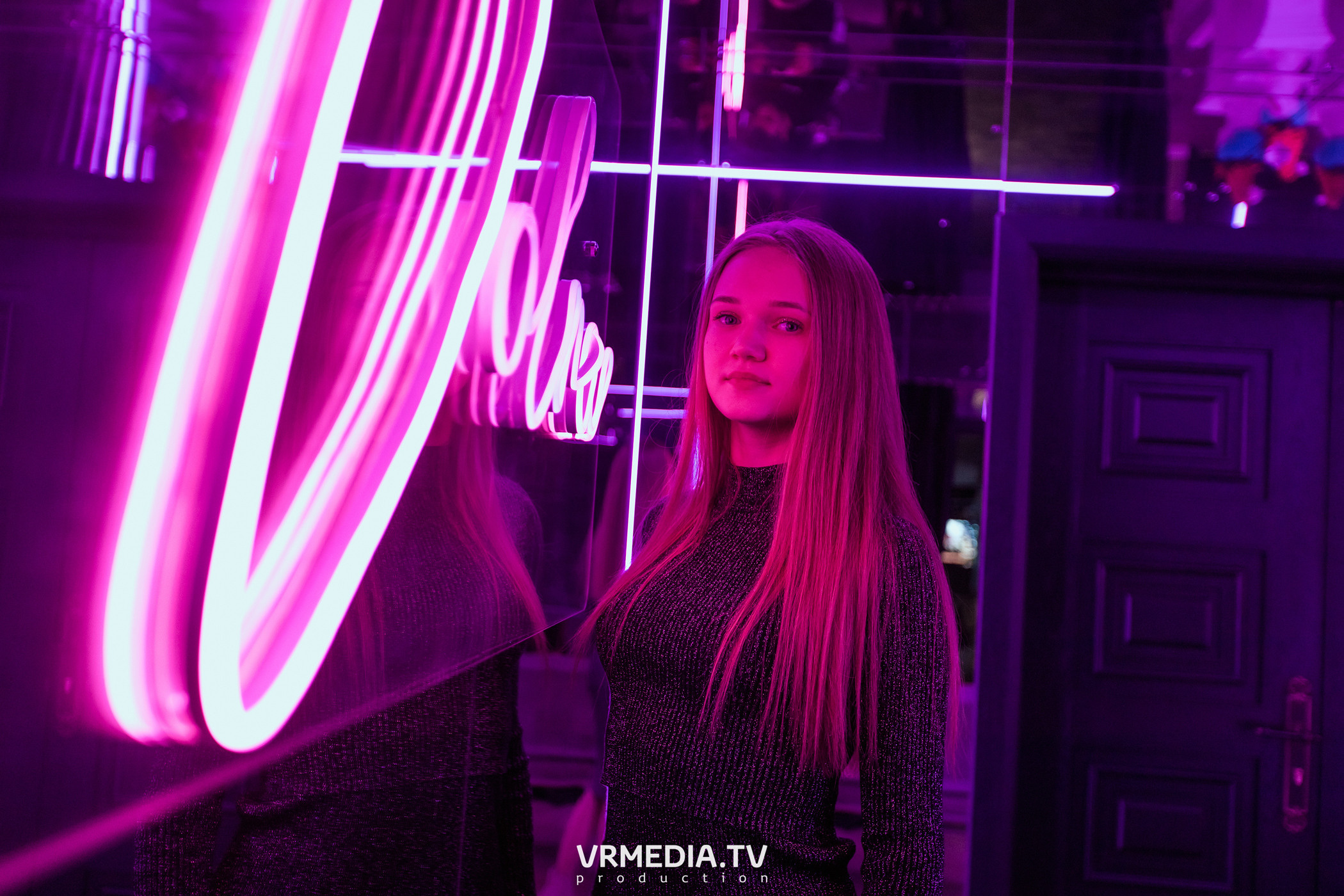 Merry Christmas в караоке «Volna»