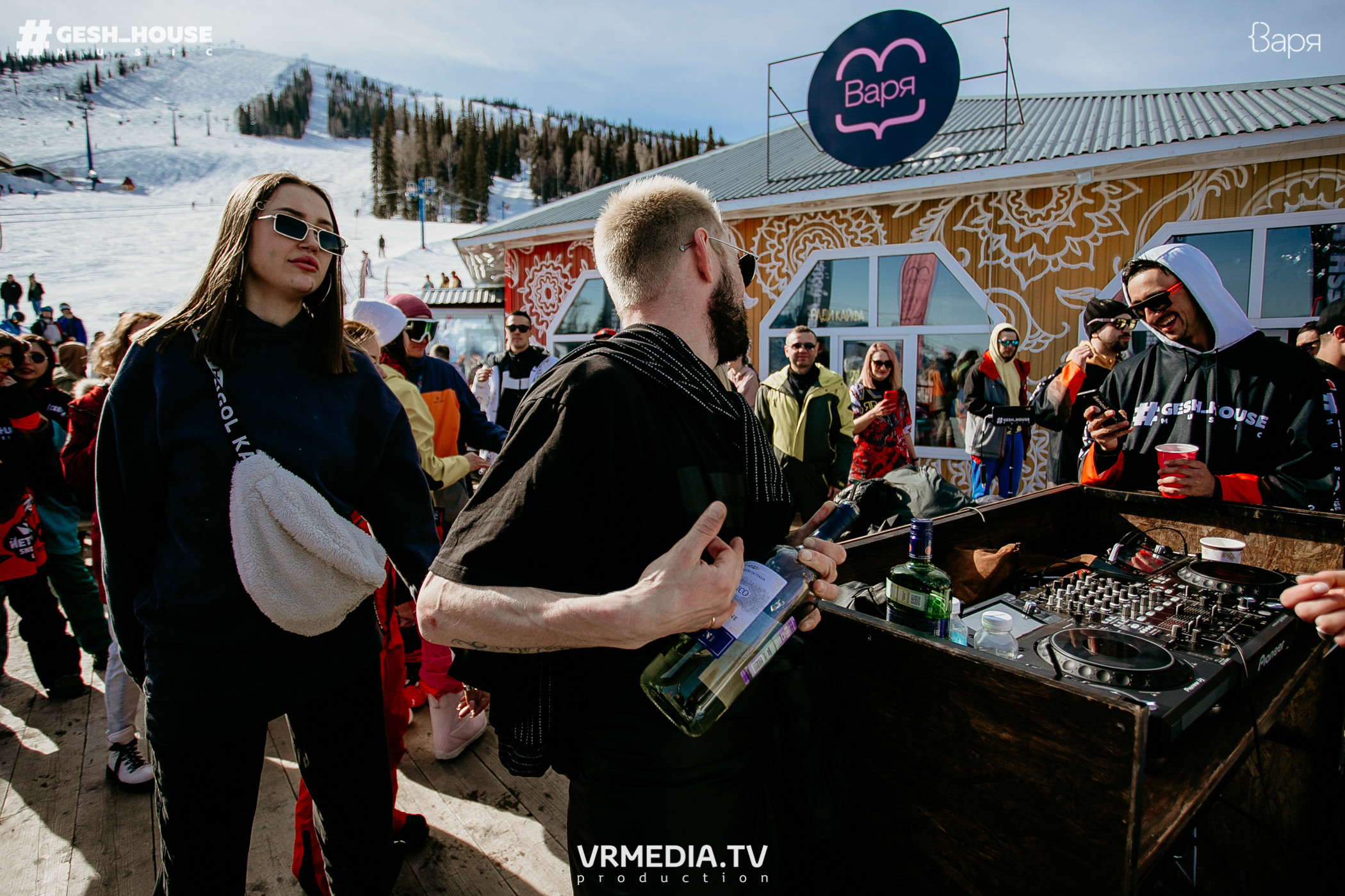 GESH HOUSE MUSIC в ВАРЯ бар