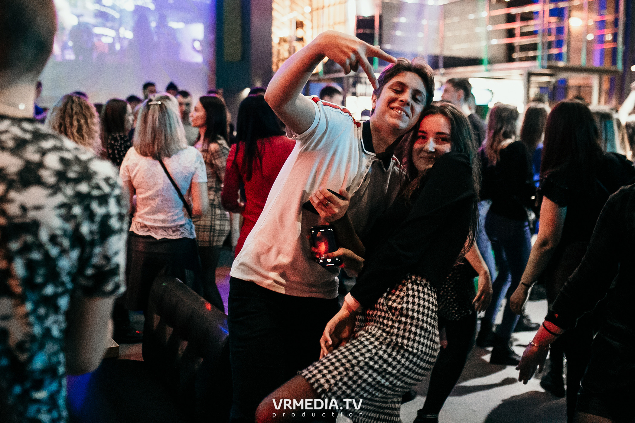 Выходные в баре «DOSKI»