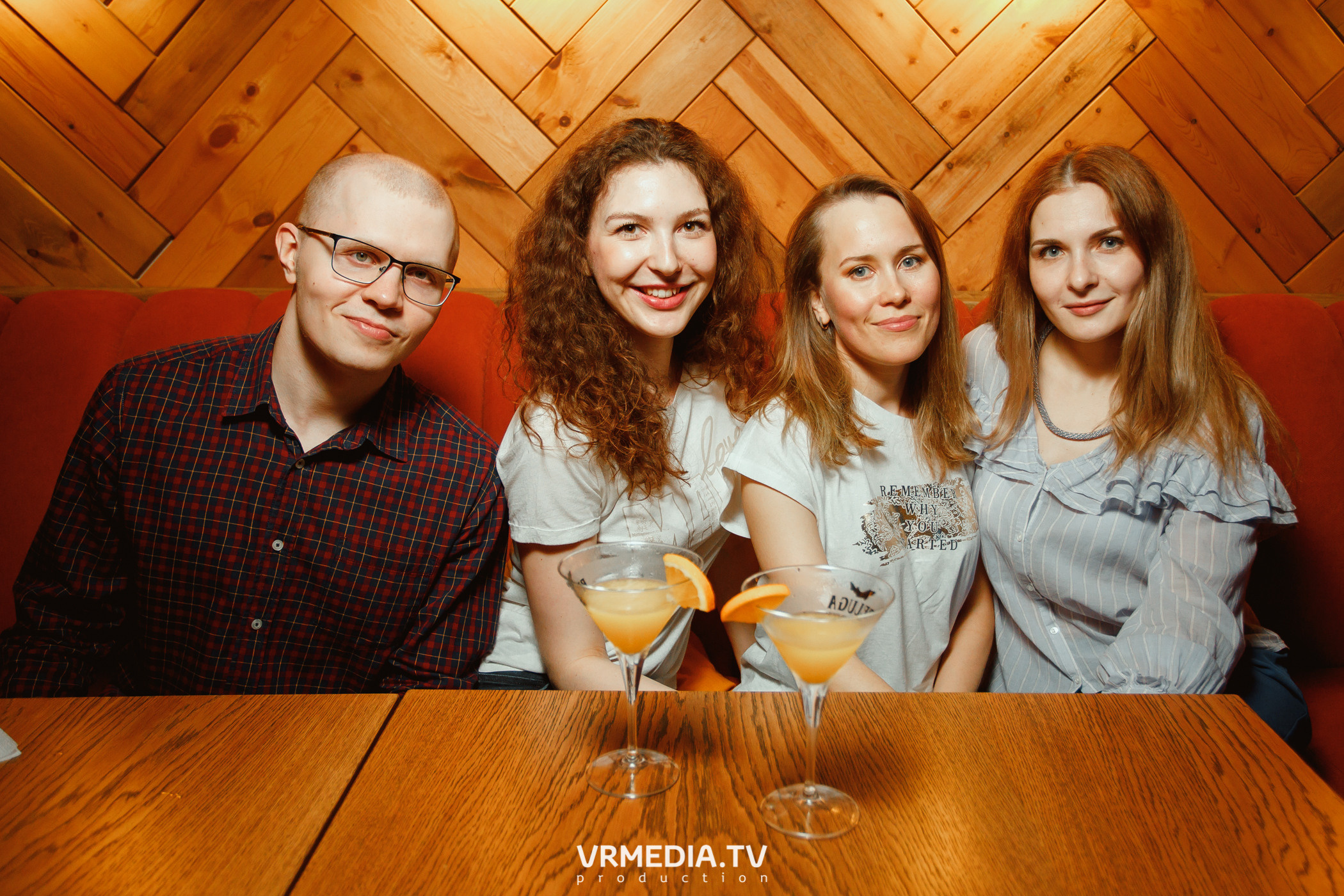 Концерт группы «Отпетые Мошенники» в гриль-баре «Жара»