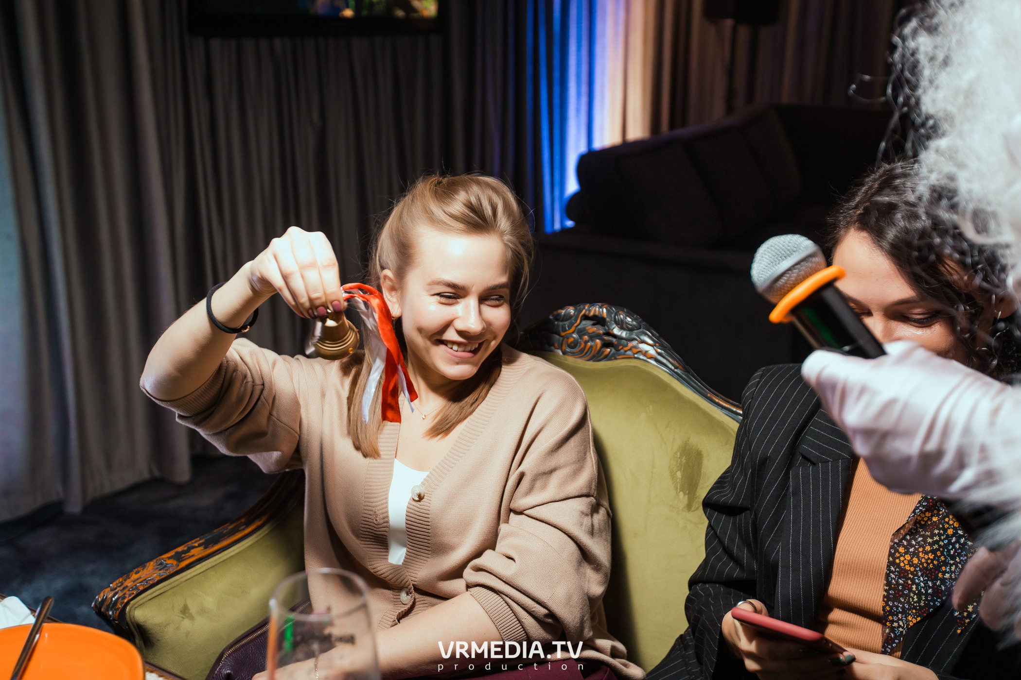 Merry Christmas в караоке «Volna»