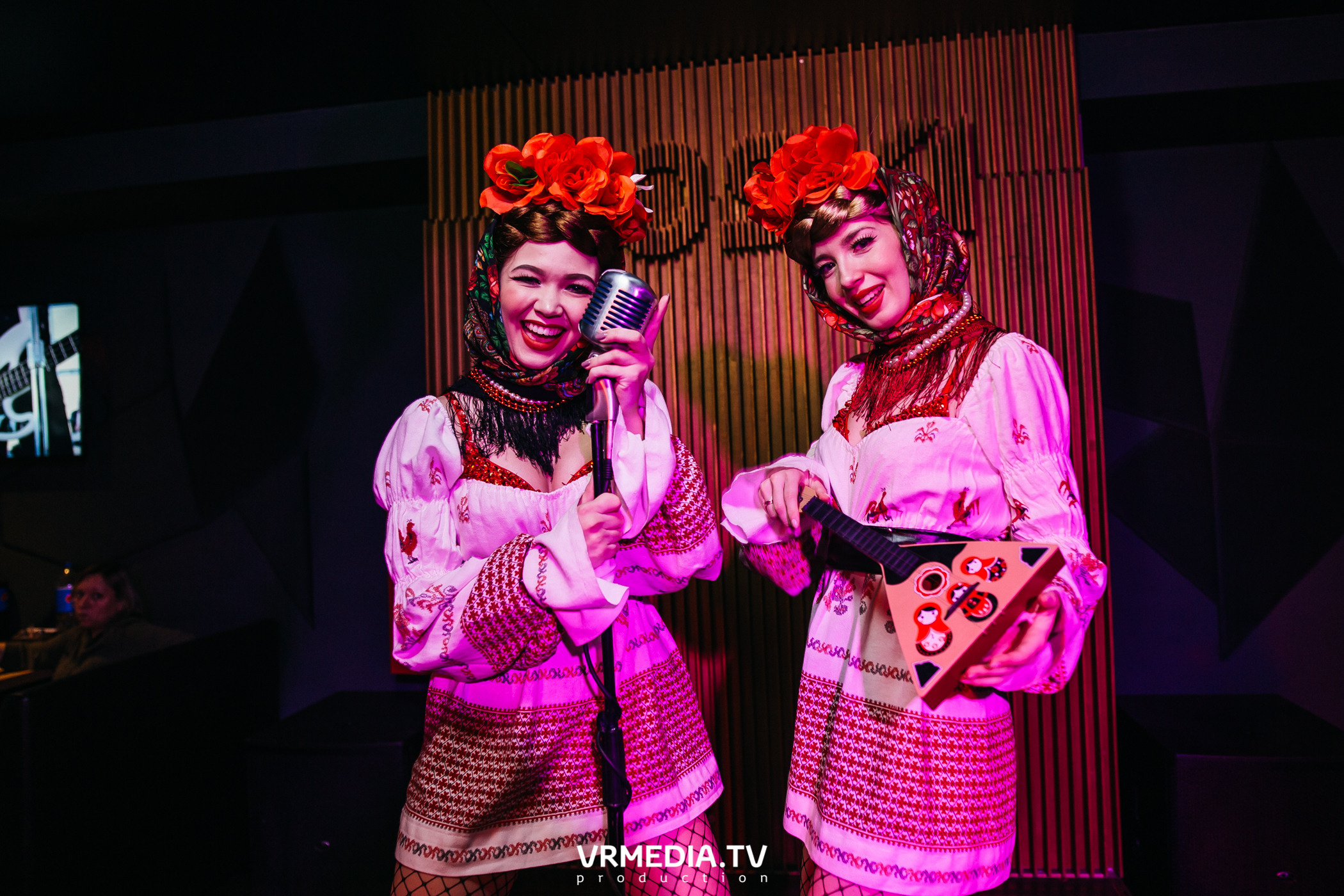 Выходные в баре «DOSKI»