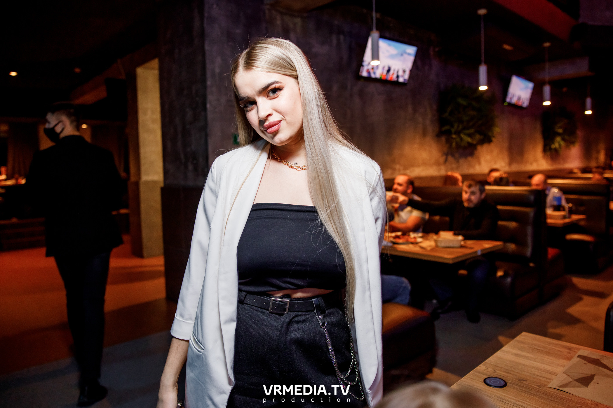 Выходные в баре «DOSKI»