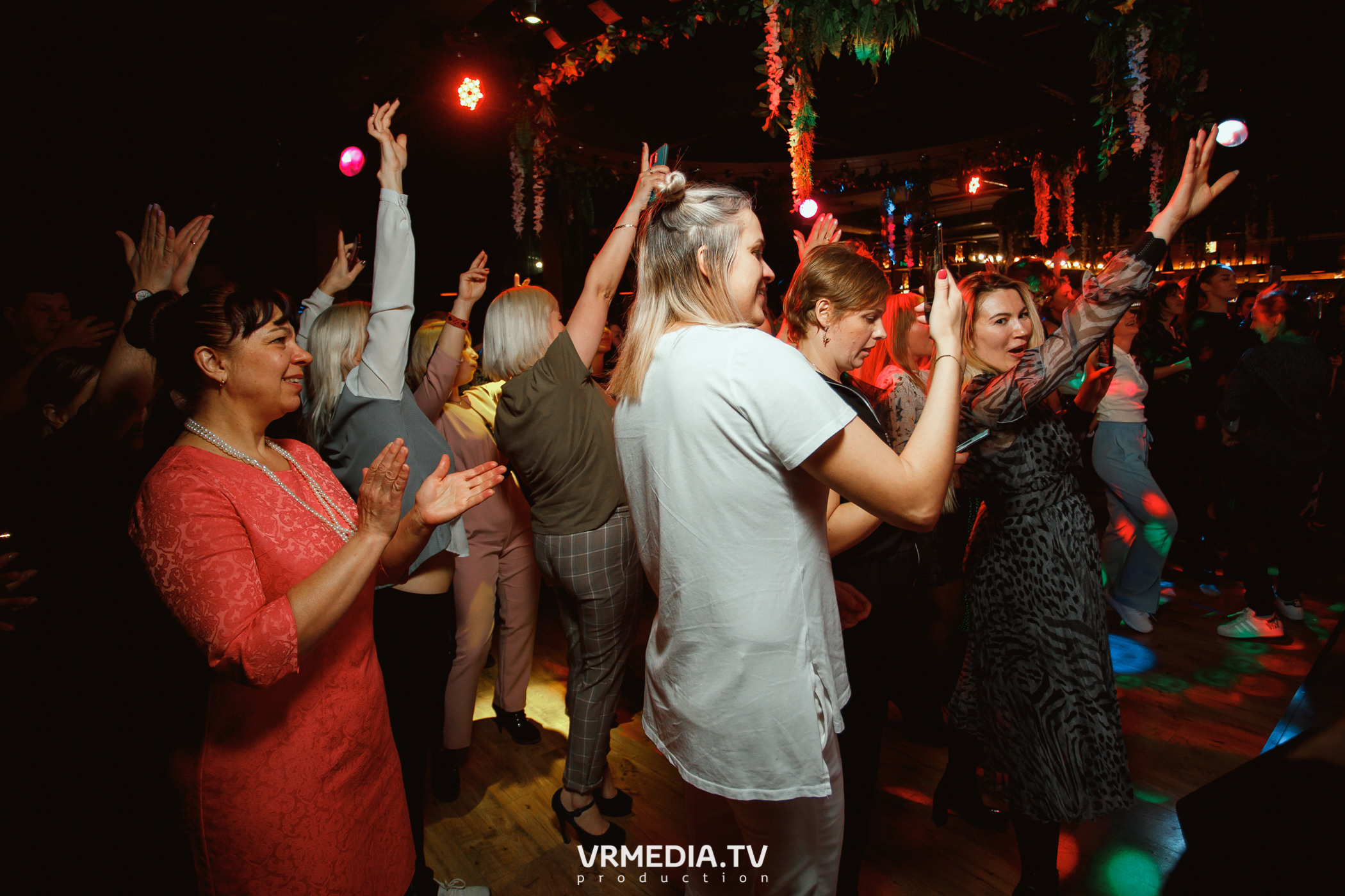 Концерт группы «Отпетые Мошенники» в гриль-баре «Жара»