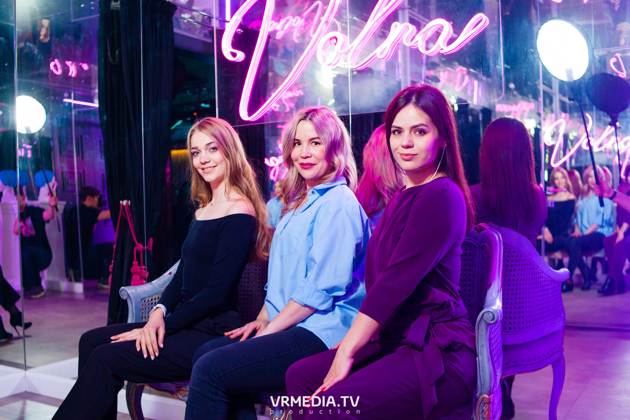 «International dance day» в караоке «Volna»