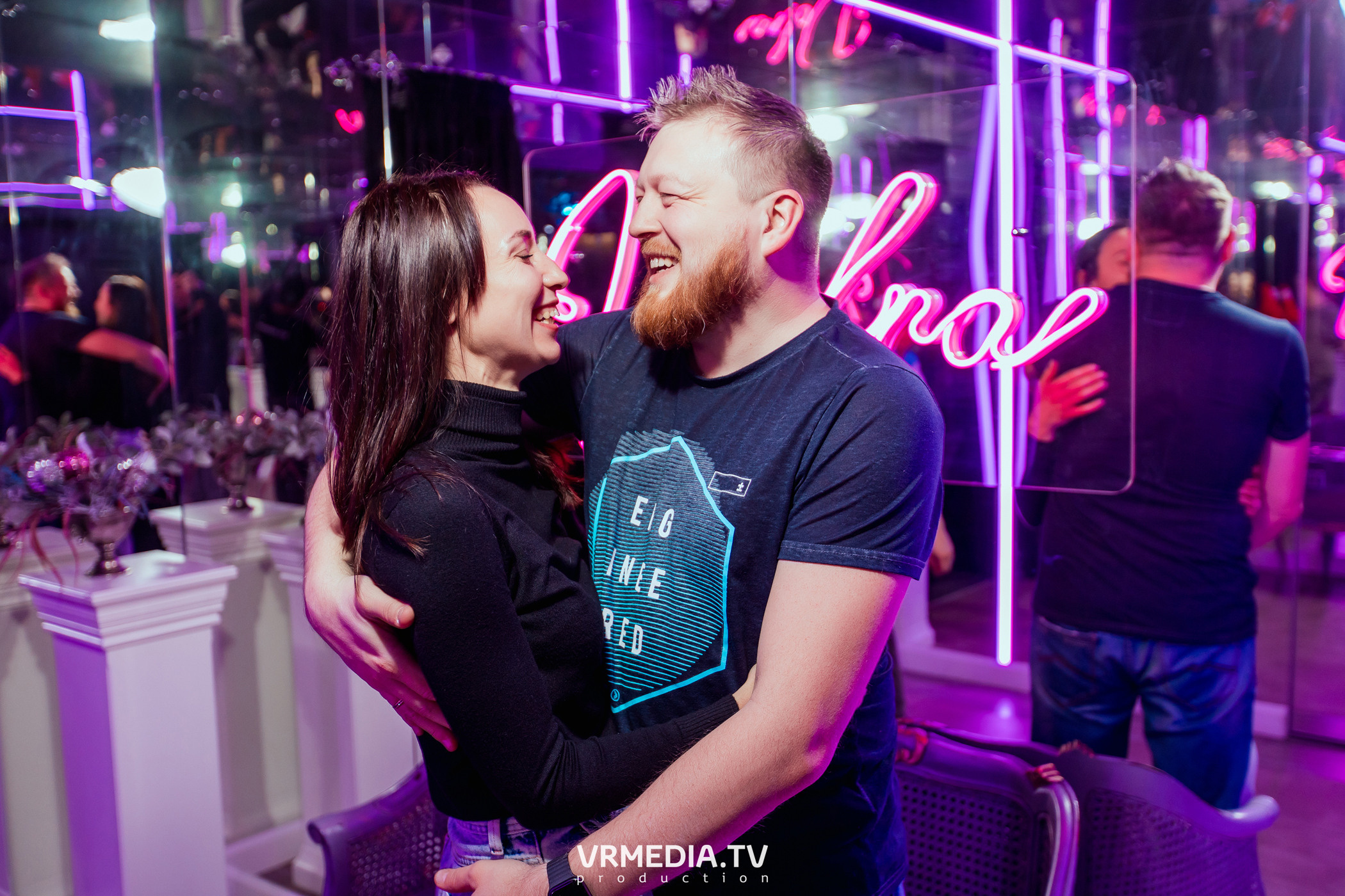 Merry Christmas в караоке «Volna»