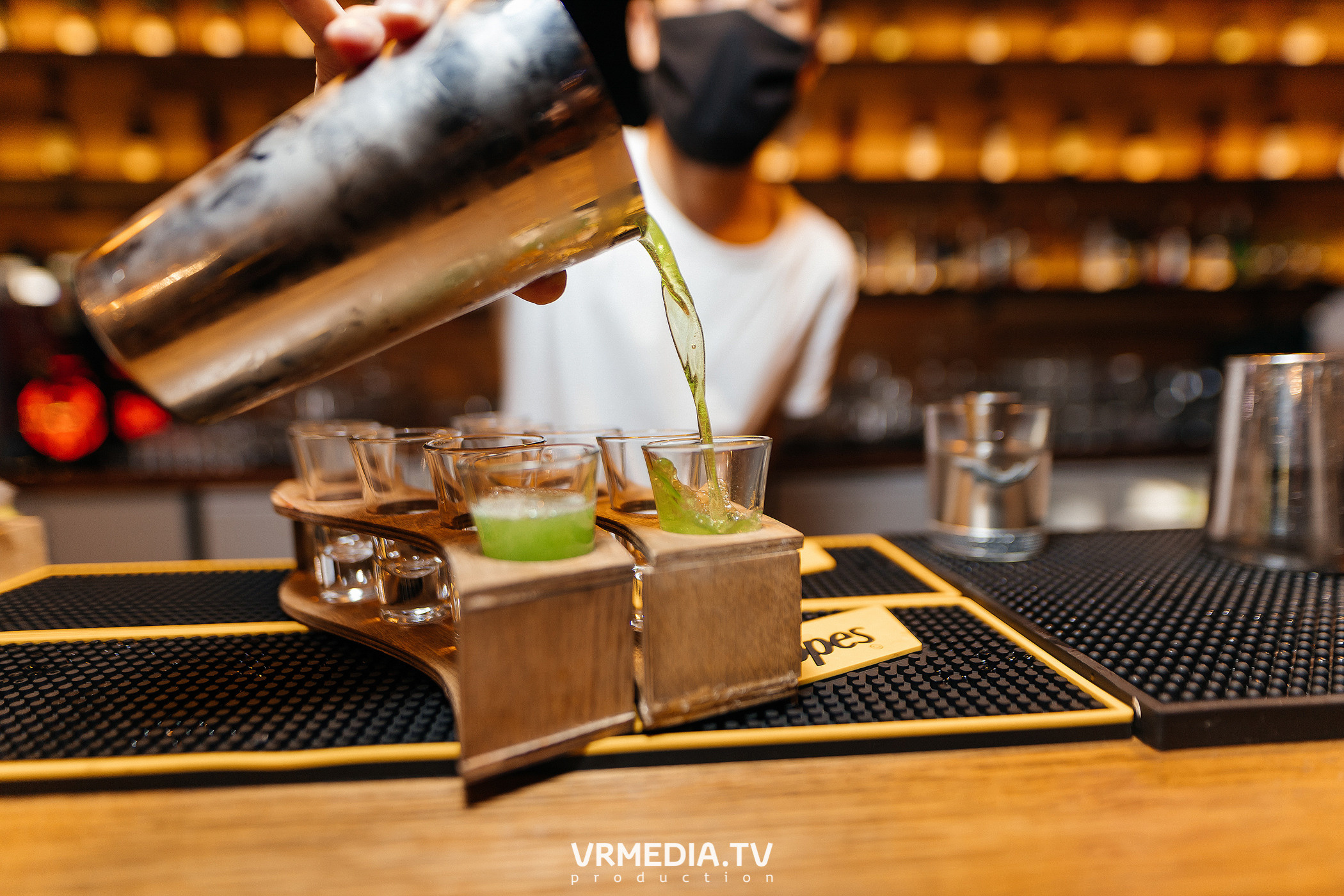 Коктейль Молотова в гриль-баре «Жара»