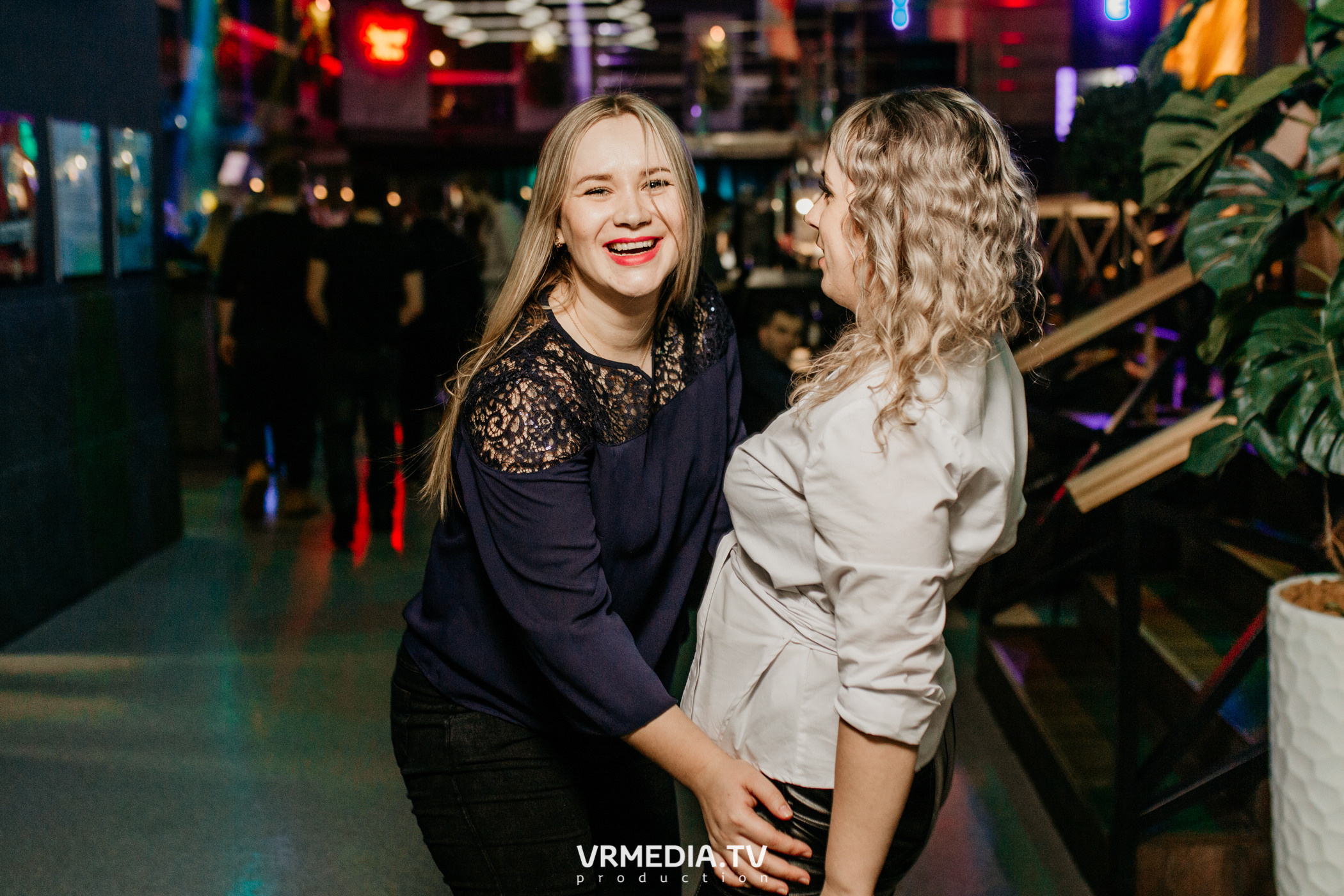 Выходные в баре «DOSKI»