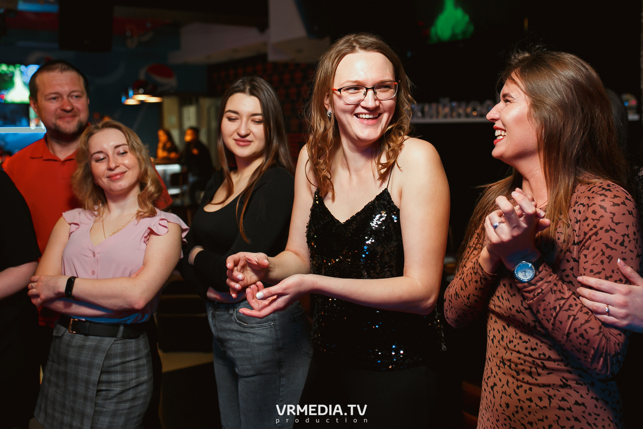 Международный женский день в караоке-баре «Четыре стихии»