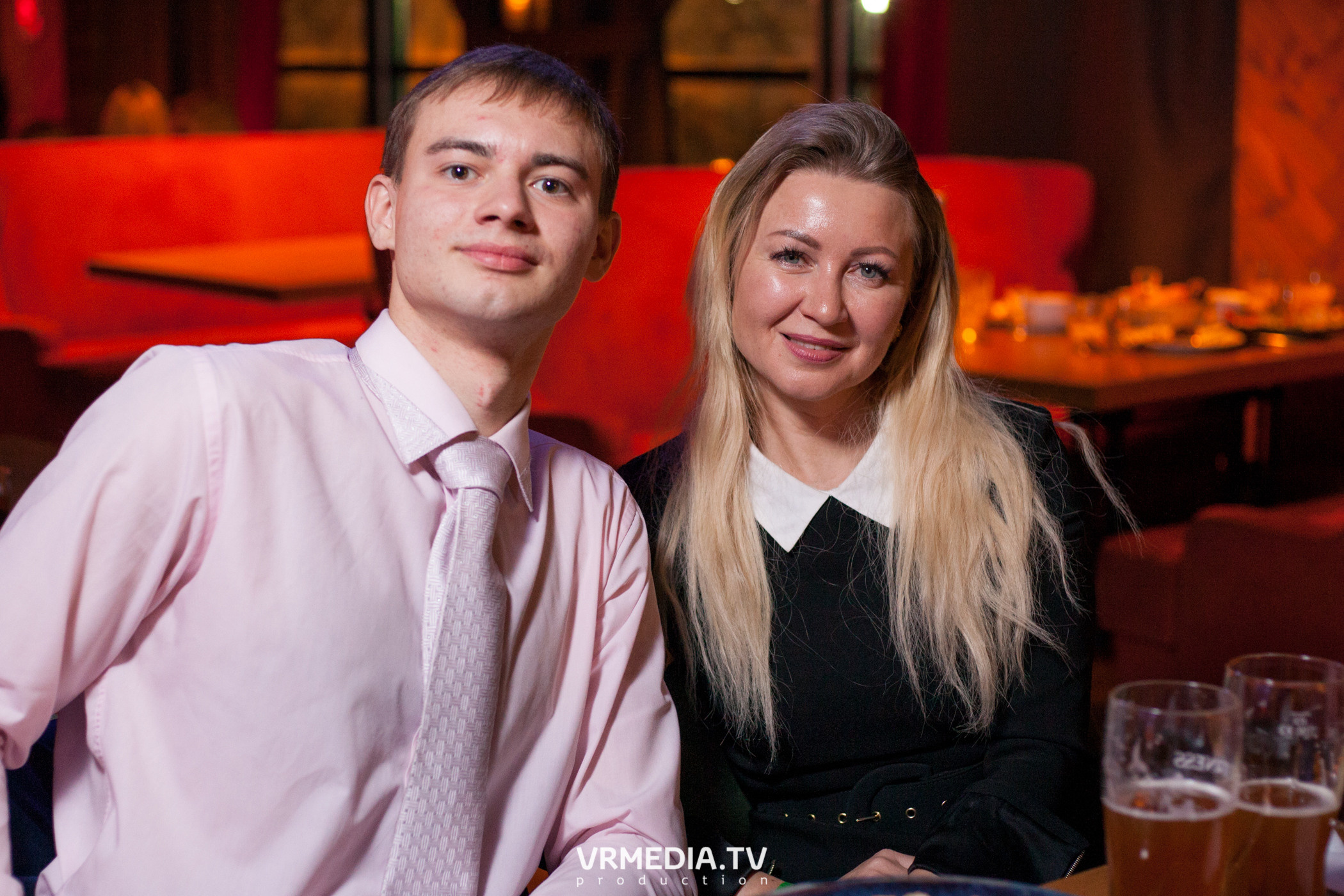 Крупным Планом в гриль-баре «Жара»