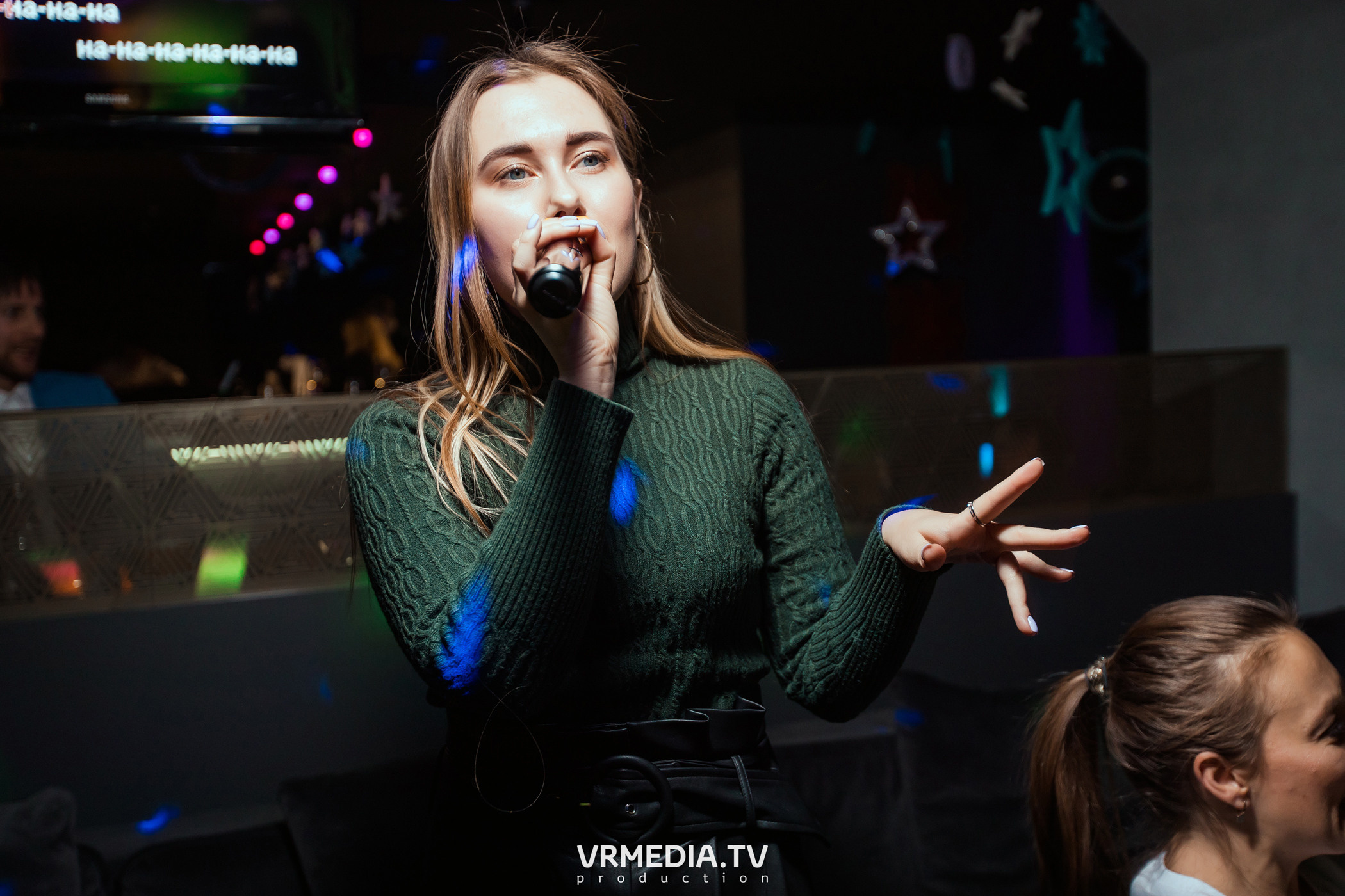 Довольно старый Новый год в караоке «Volna»