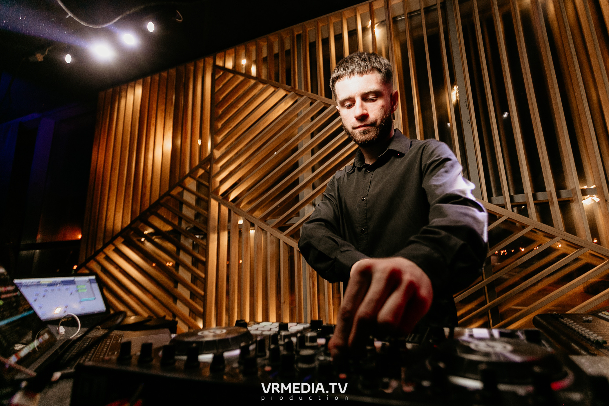 Выходные в баре «DOSKI»