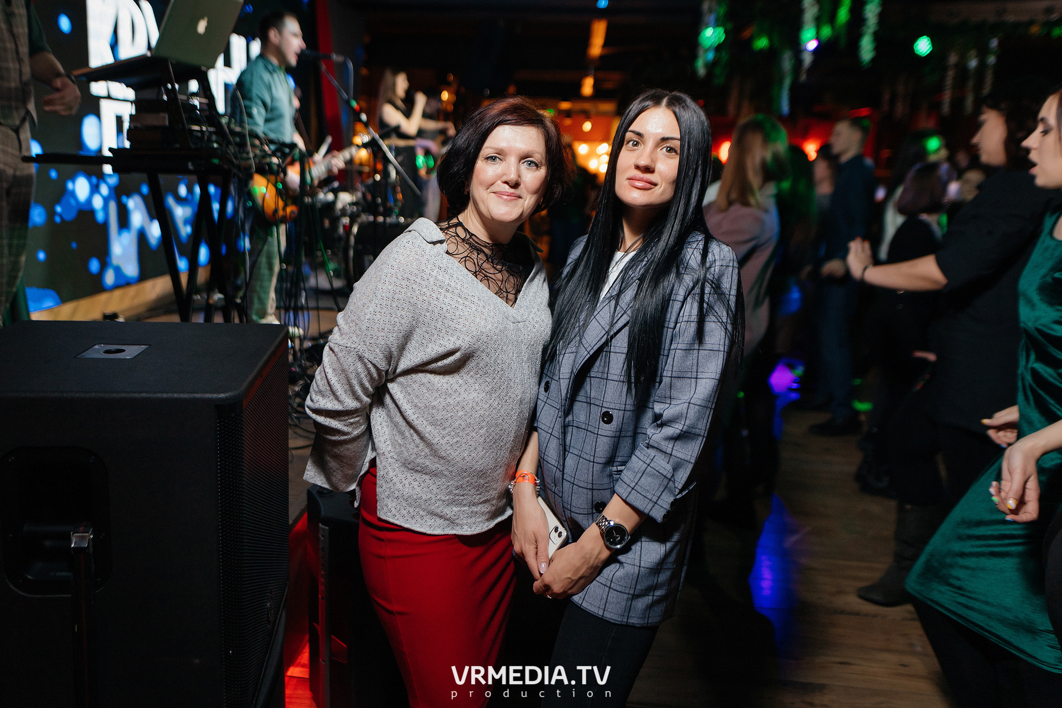 Крупным Планов в гриль-баре «Жара»