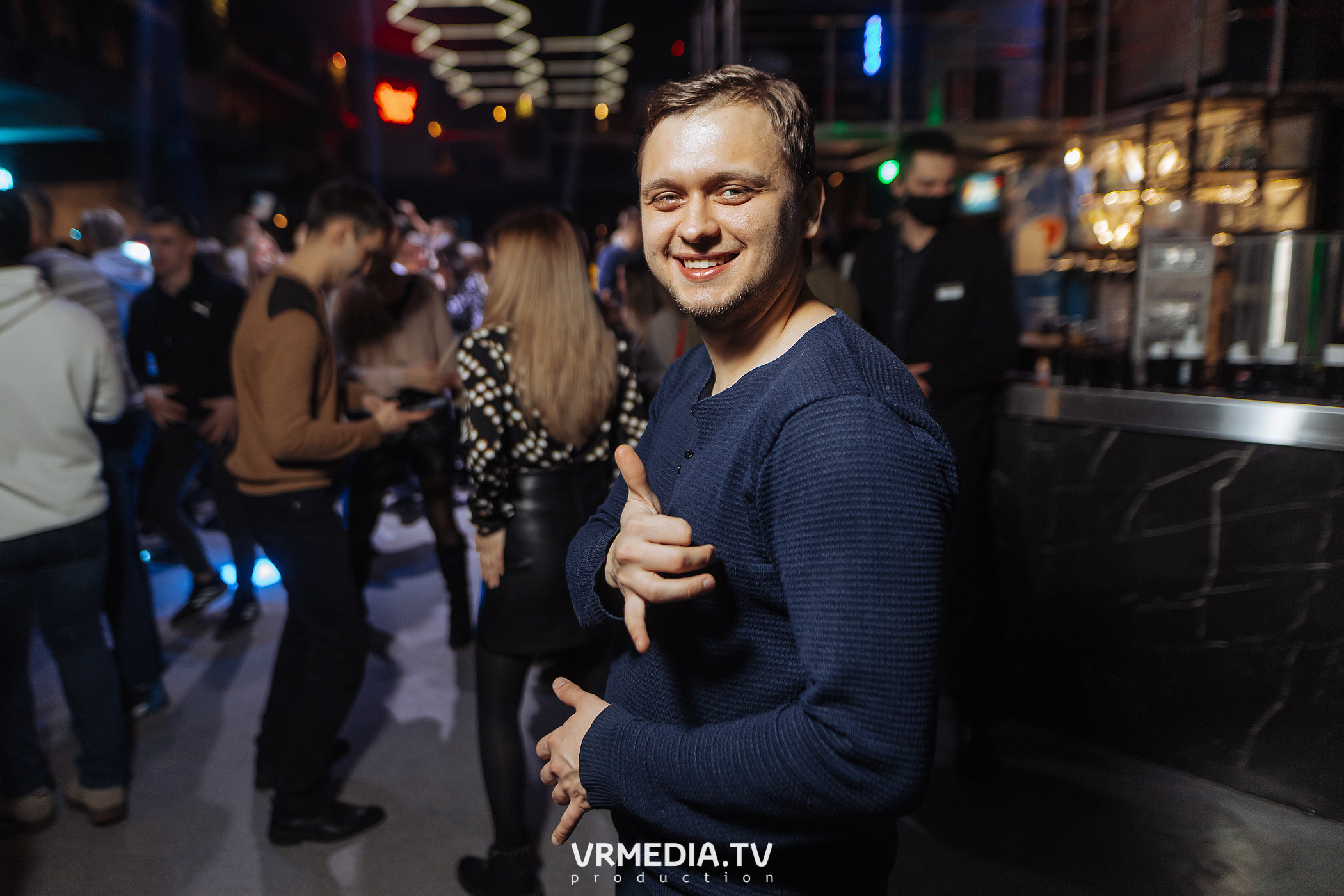 Выходные в баре «DOSKI»