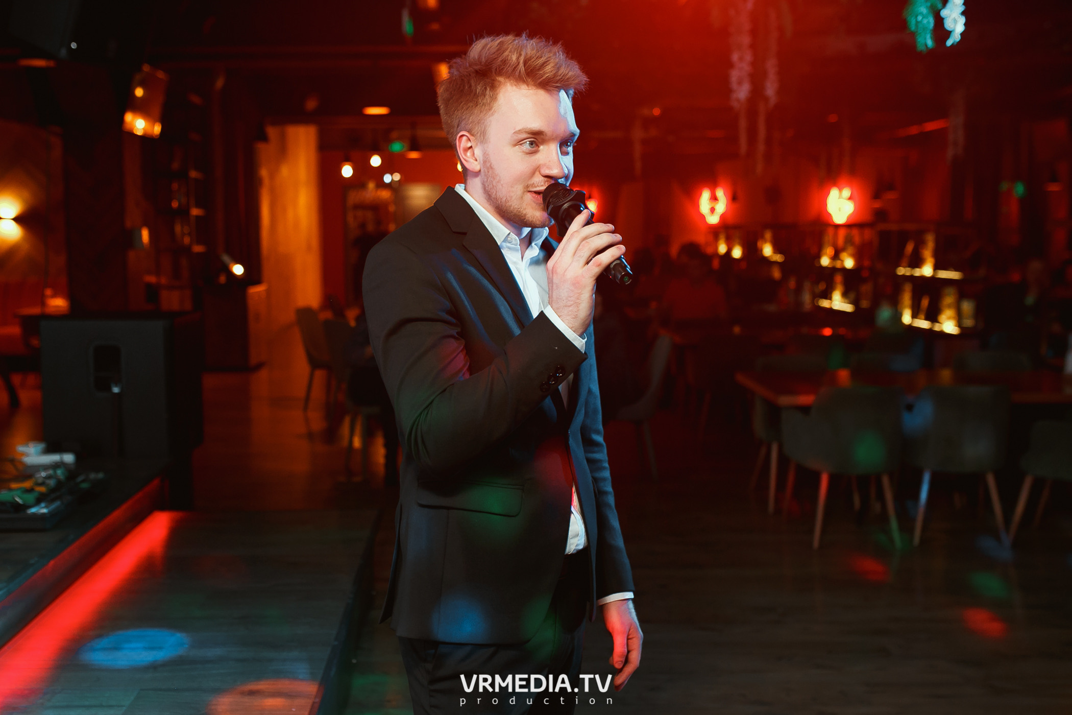 Алые Паруса в гриль-баре «Жара»